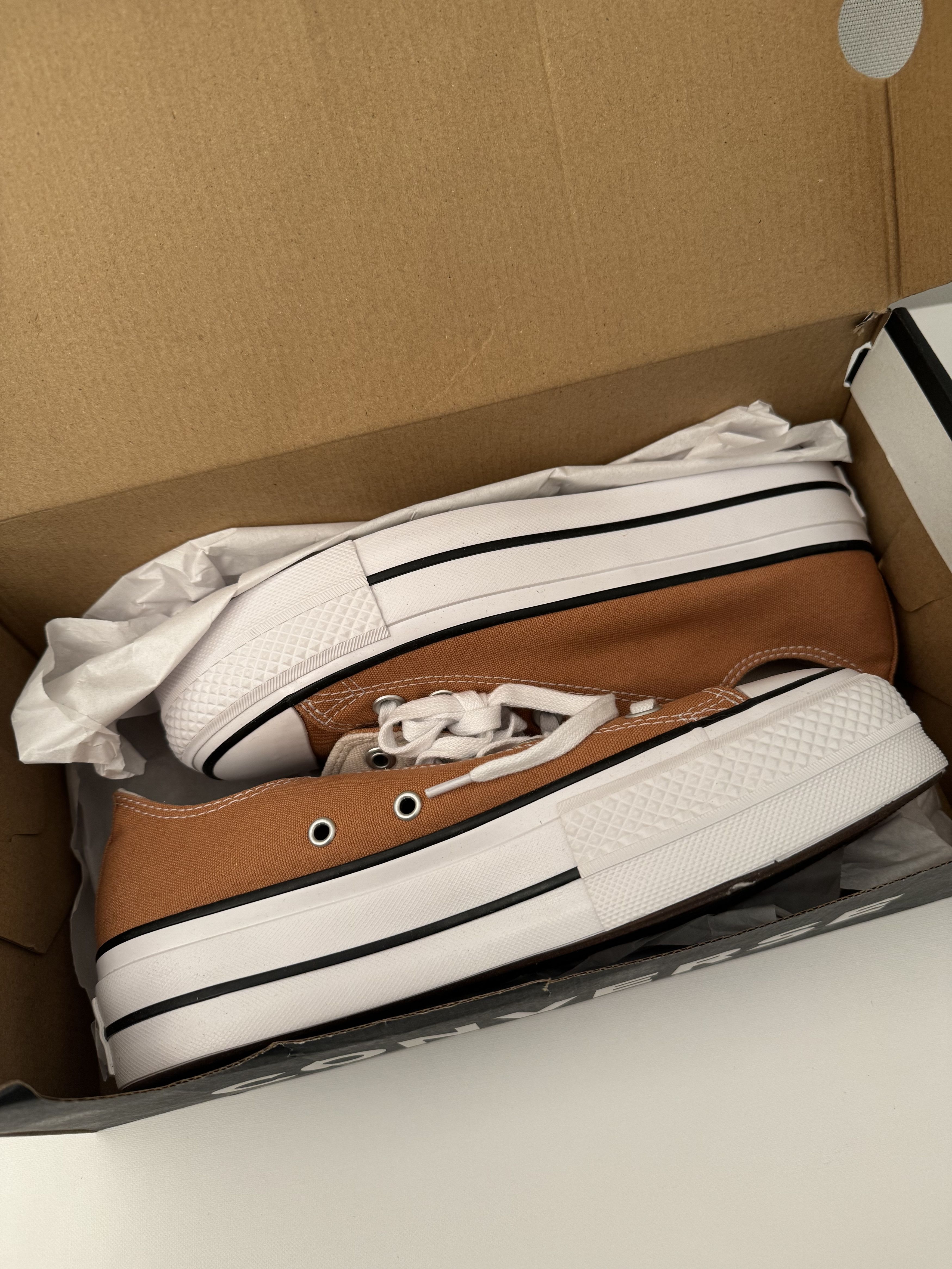 Converse Chuck Taylor All Star Low-Tops Size US 7.5 / IT 37.5 - 2 Thumbnail