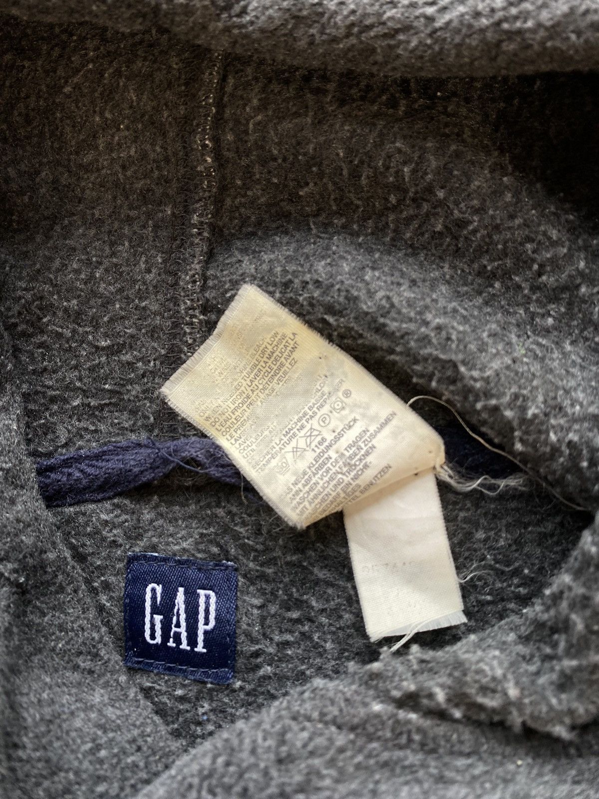 Gap × Vintage Vintage Y2K Cap Big Logo Fleece Gray Hoodie Pullover Size L Size US L / EU 52-54 / 3 - 7 Thumbnail