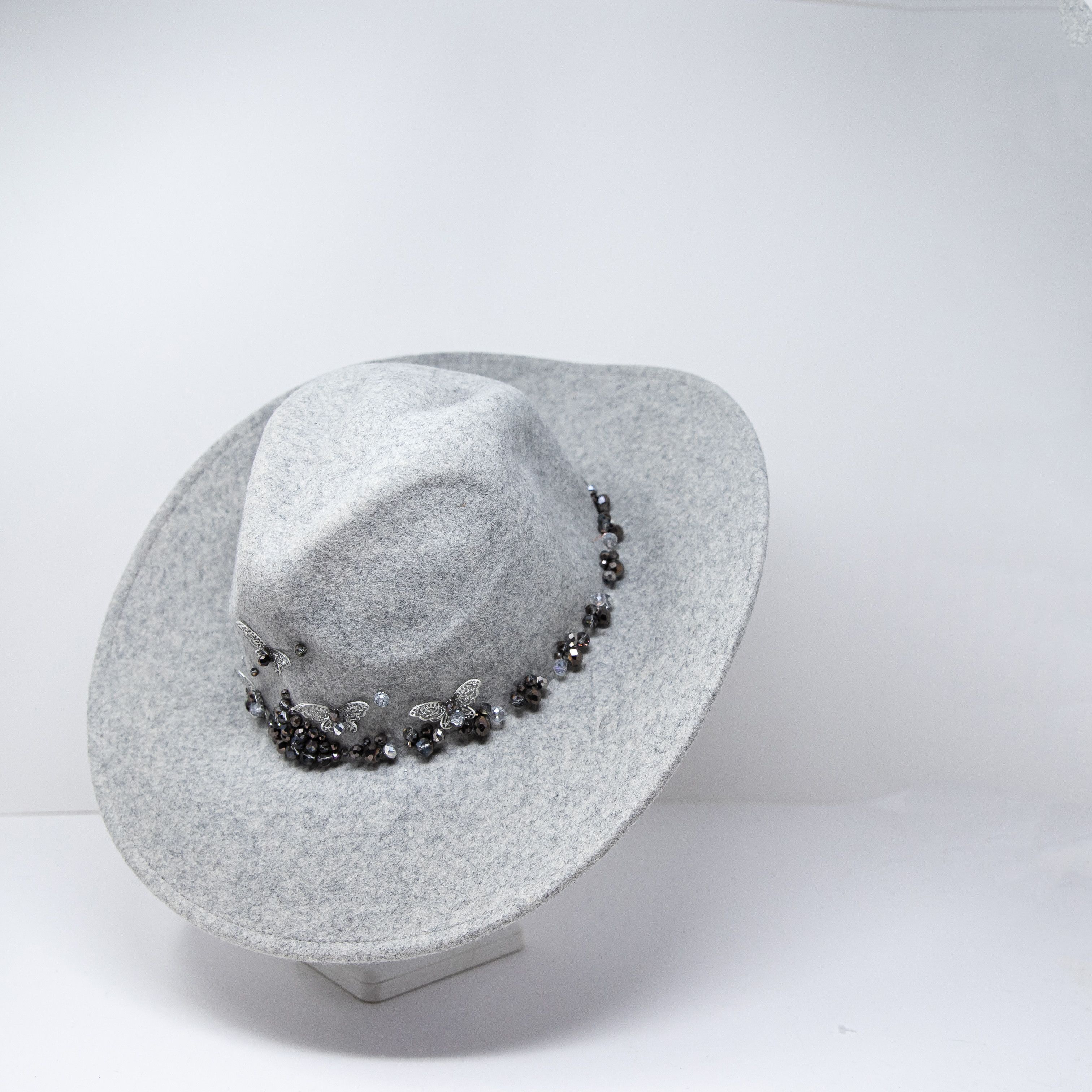 Other Boutique Wool Fedora Felt Butterfly Beaded Size ONE SIZE - 1 Thumbnail
