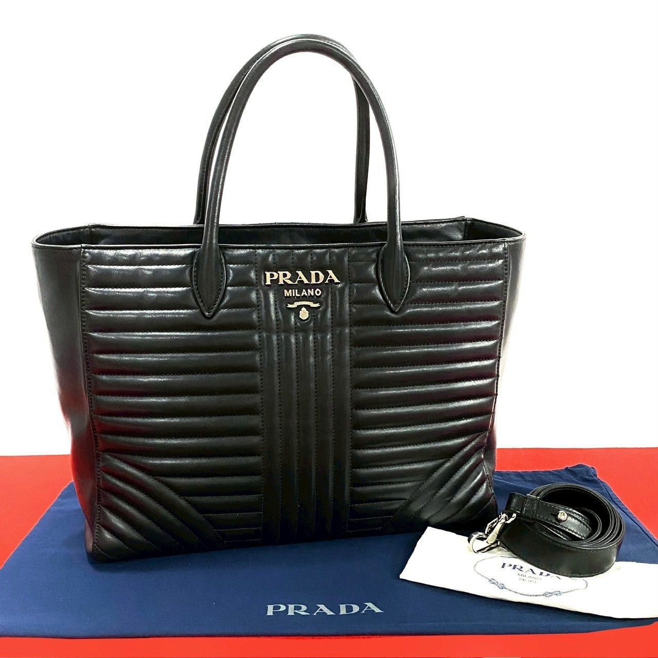 Prada Prada Shoulder Bag Black Leather Size ONE SIZE - 1 Thumbnail