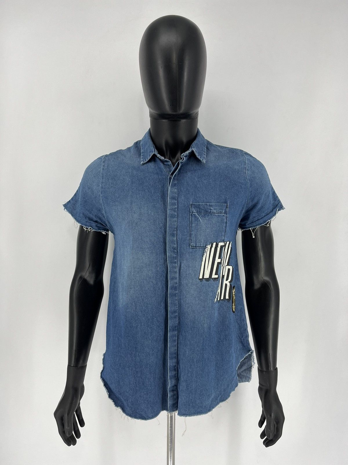 Zara ZARA TRAFALUC NEW ART shirt with frayed edges Size US XS / EU 42 / 0 - 2 Thumbnail