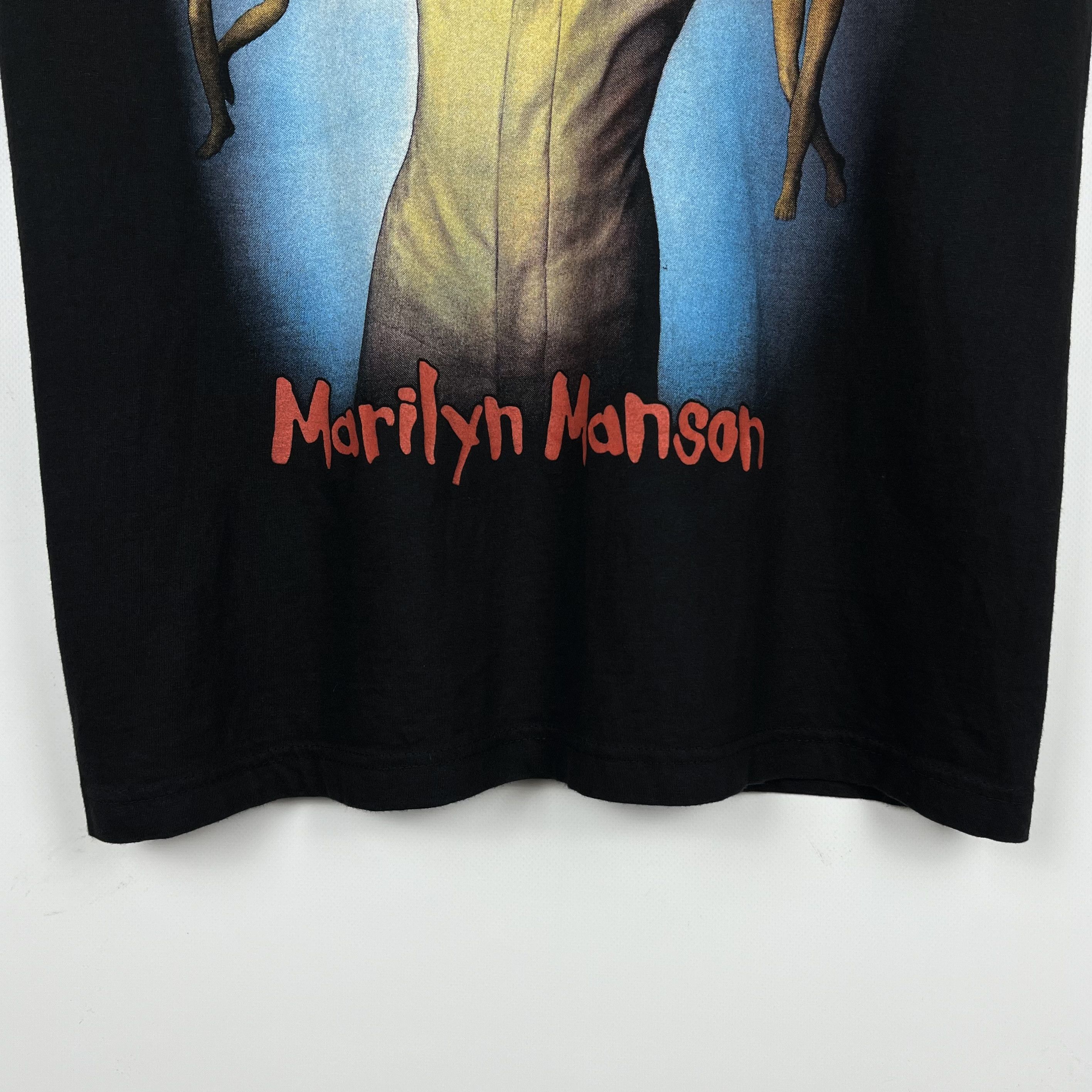 Band Tees Vintage Marilyn Manson Rare Rock Band T Shirt 2000’s Size US L / EU 52-54 / 3 - 8 Thumbnail