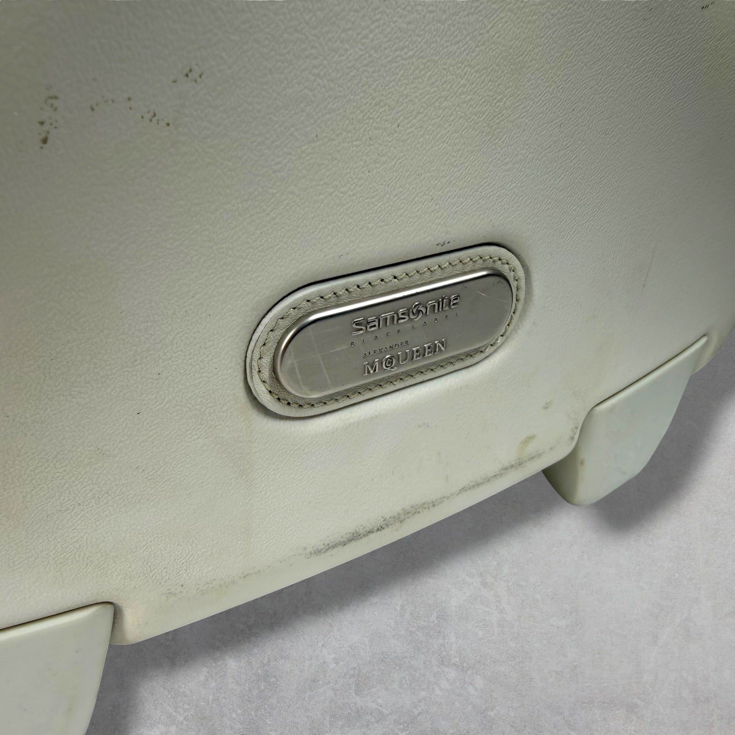 Alexander McQueen Alexander McQueen x Samsonite Ribcage Luggage Size ONE SIZE - 9 Thumbnail