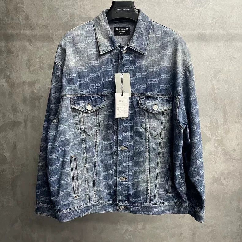 Balenciaga Balenciaga blue logo full print single breasted lapel denim Size US M / EU 48-50 / 2 - 1 Thumbnail