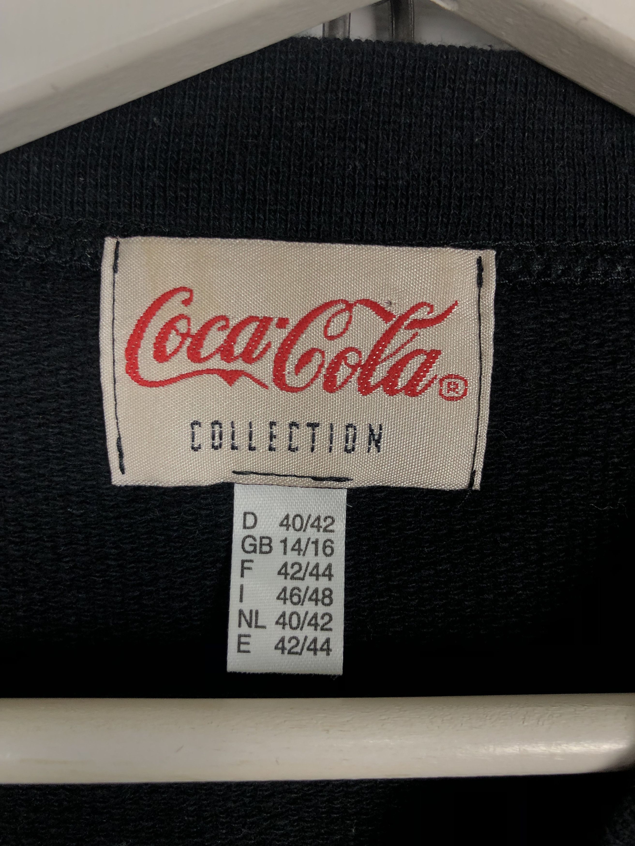 Coca Cola Coca Cola Collection Vintage Sweatshirt Crewneck size L Size US L / EU 52-54 / 3 - 8 Thumbnail