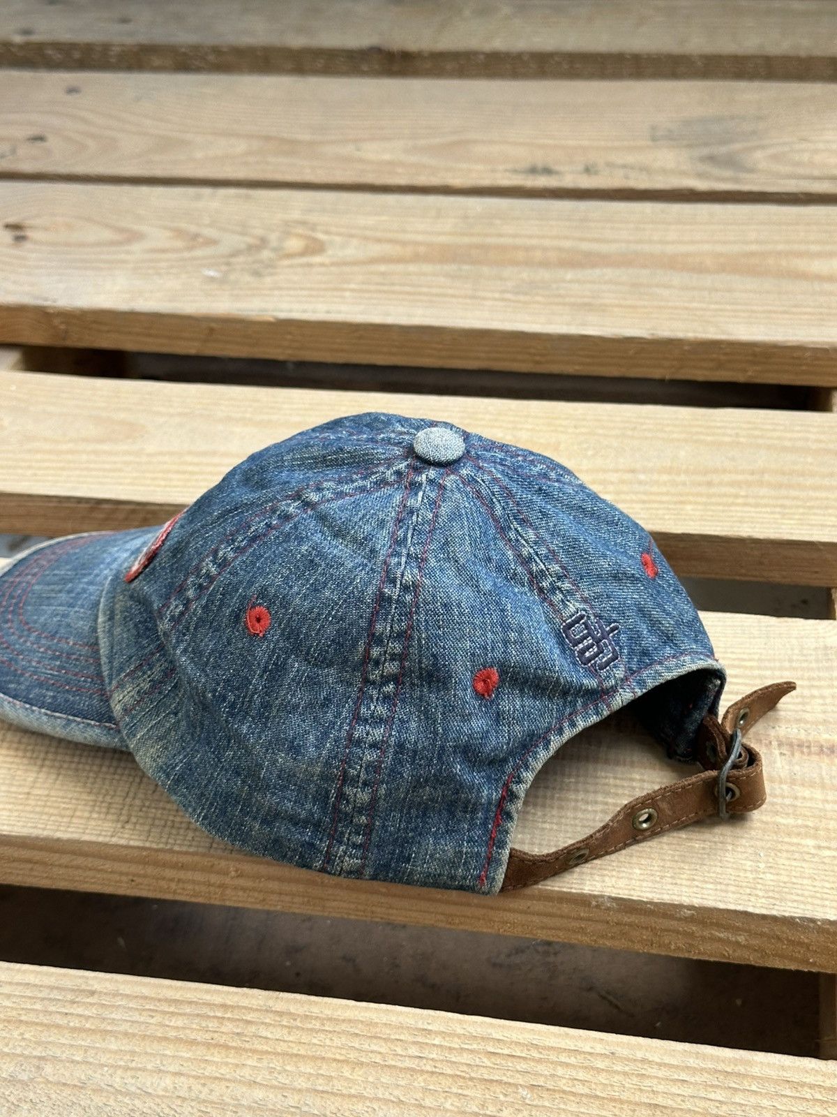 Guess Vintage Guess Blue Denim Leather Strap Cap Size ONE SIZE - 5 Thumbnail