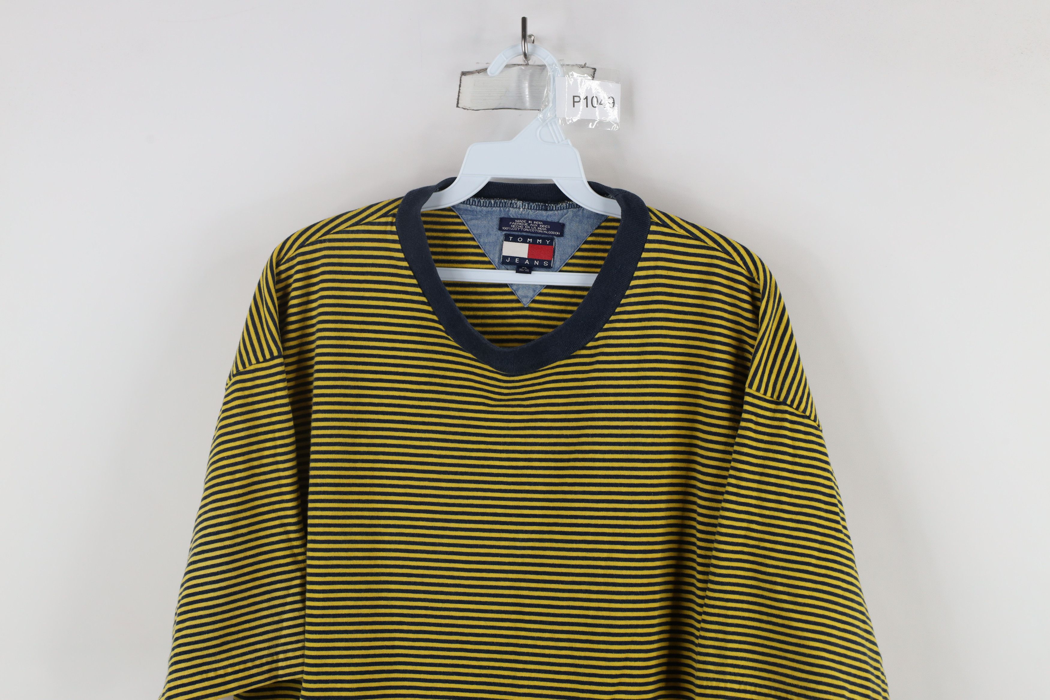 Tommy Hilfiger × Vintage Vintage 90s Tommy Hilfiger Short Sleeve T-Shirt Cotton Size US XL / EU 56 / 4 - 2 Thumbnail