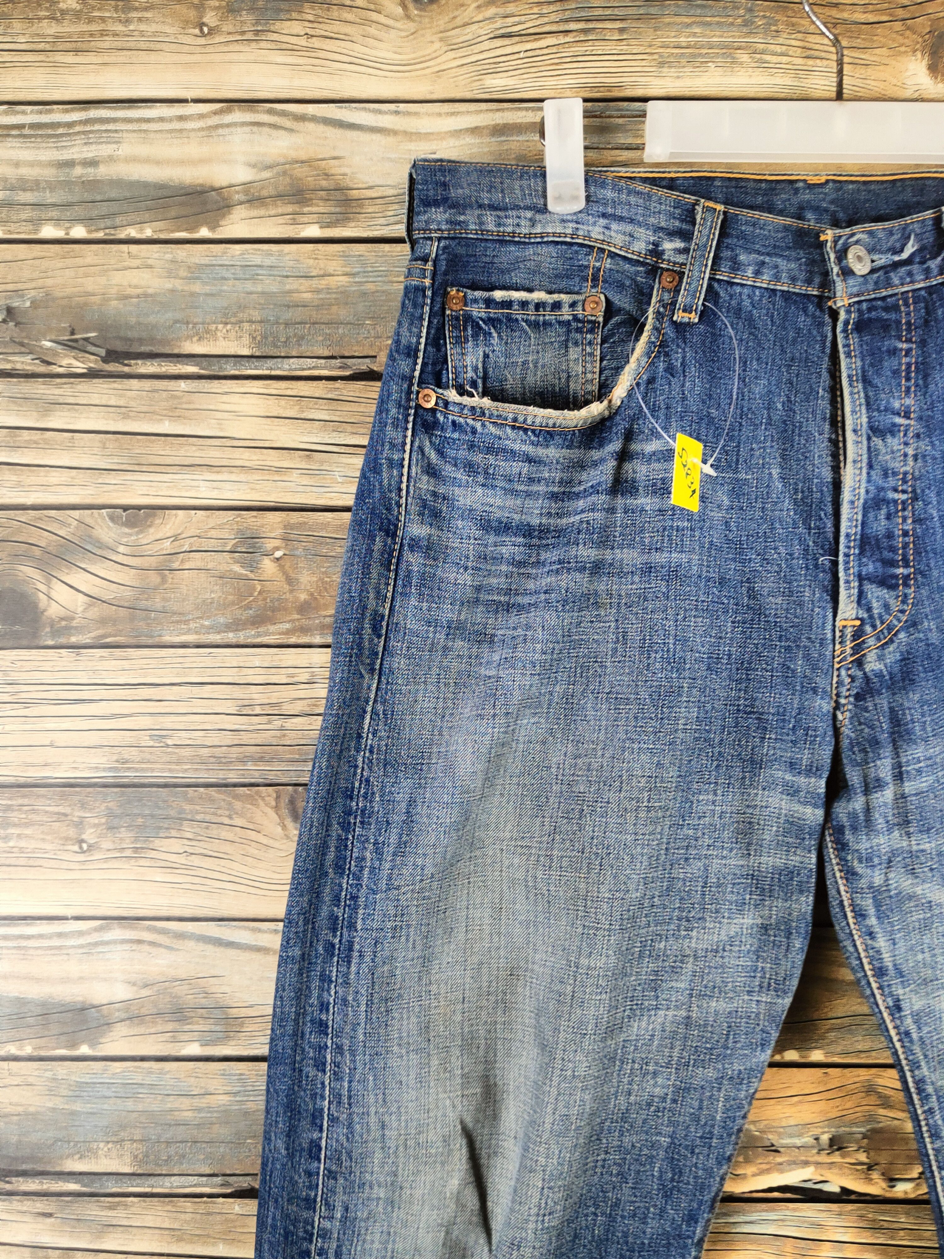 Levi's 501 Levi's Blue Distressed Ripped denim Jeans #S2834 Size US 33 - 3 Thumbnail