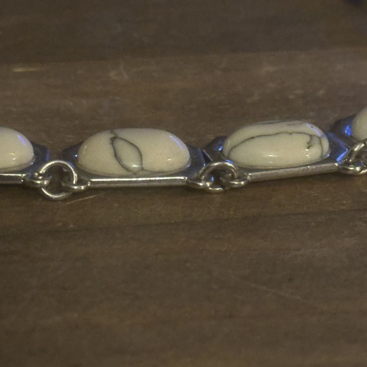 Other Silver tone marbled cabochon stone necklace Size ONE SIZE - 5 Thumbnail
