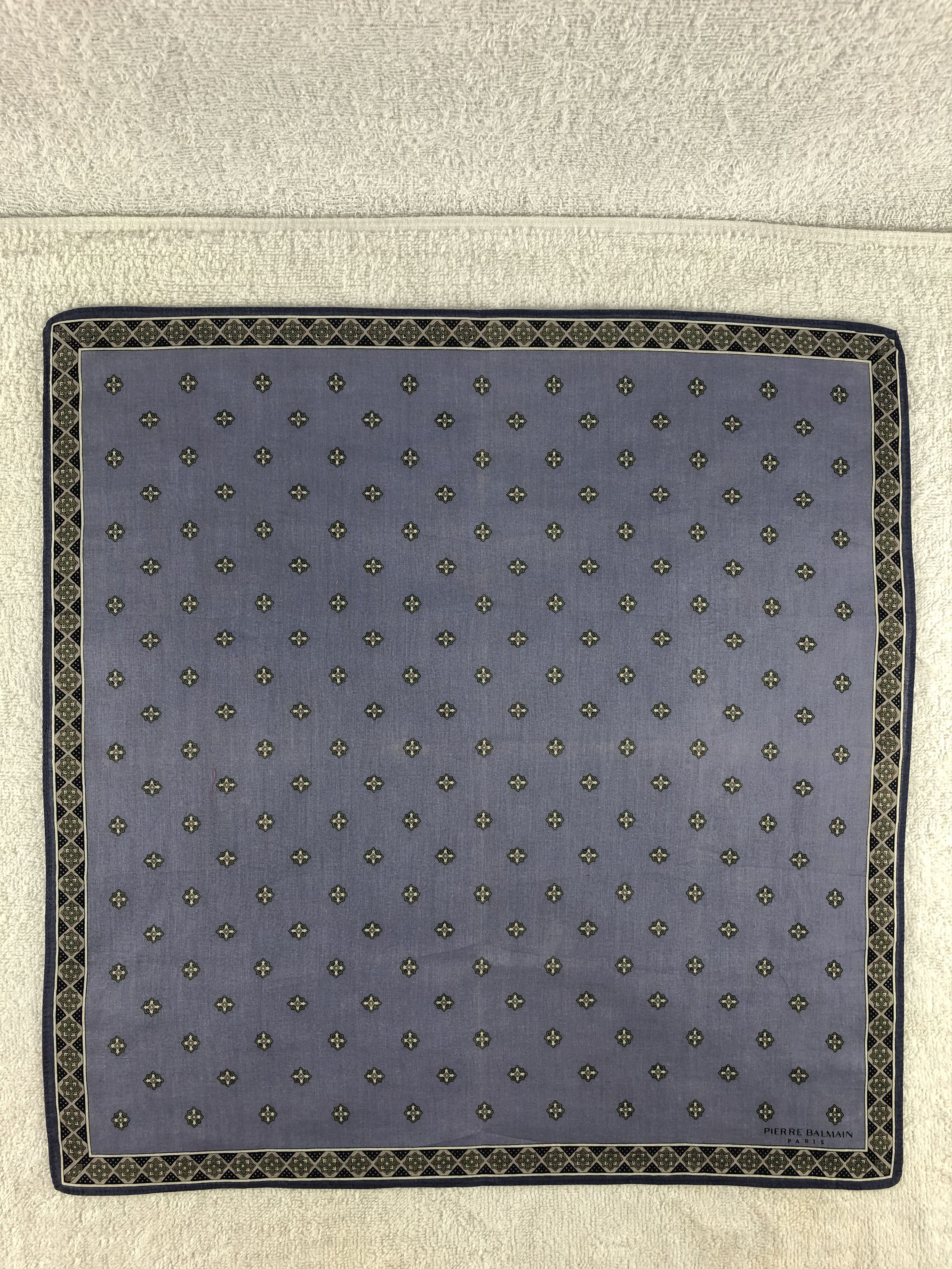 Pierre Balmain × Vintage Pierre Balmain Hanadkerchief / Bandana / Neckerchief Size ONE SIZE - 3 Thumbnail