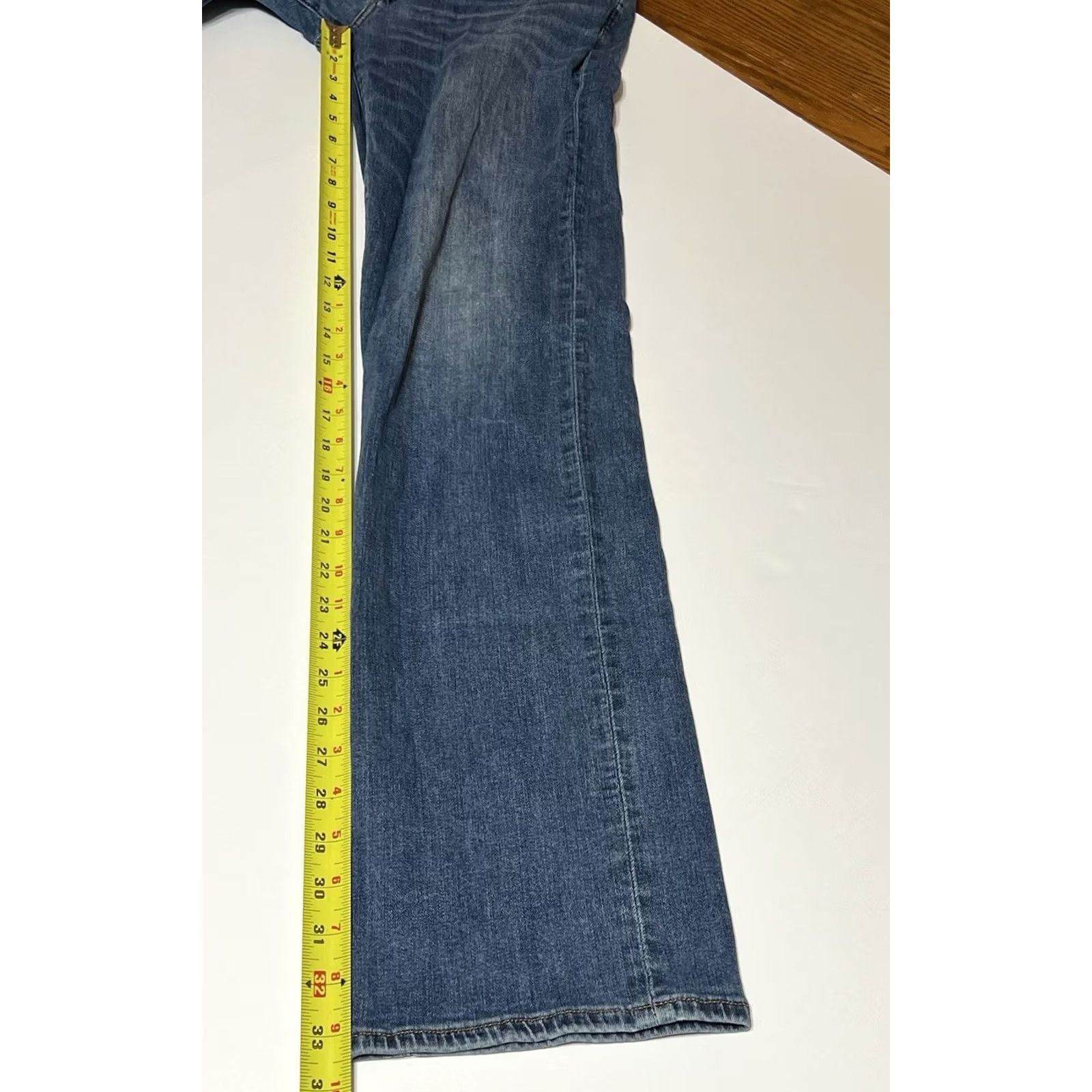 American Eagle Outfitters American Eagle Outfitters Original Boot Jeans Mens 32x36 Blue Denim Bootcut 5-Pocket Mid Rise Regular Size 32 Blue Cotton Blend Jeans Size US 32 / EU 48 - 5 Thumbnail