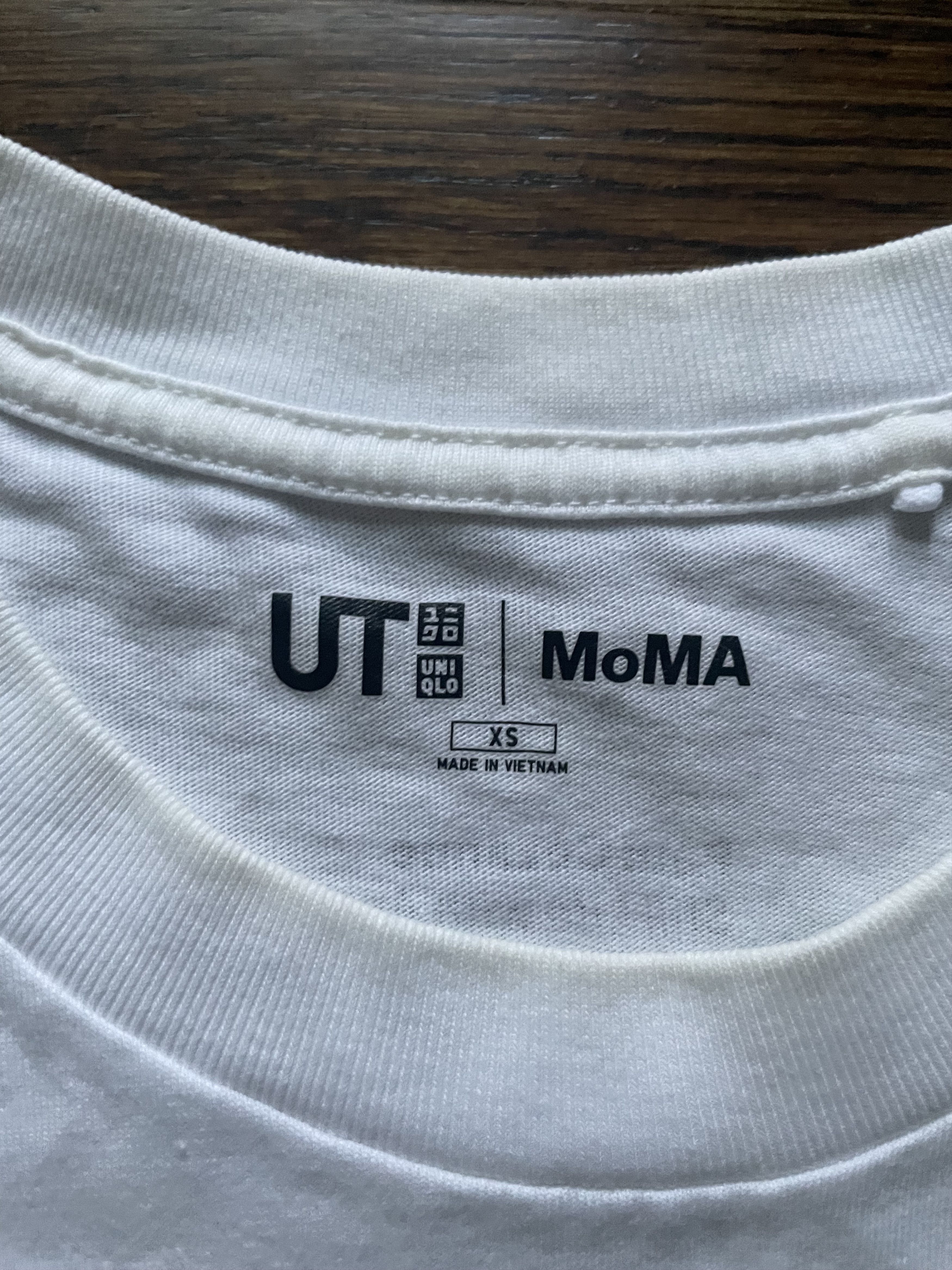 MoMA MoMA Graphic T-Shirt – XS – Minimalist Streetwear Size XS / US 0-2 / IT 36-38 - 2 Thumbnail