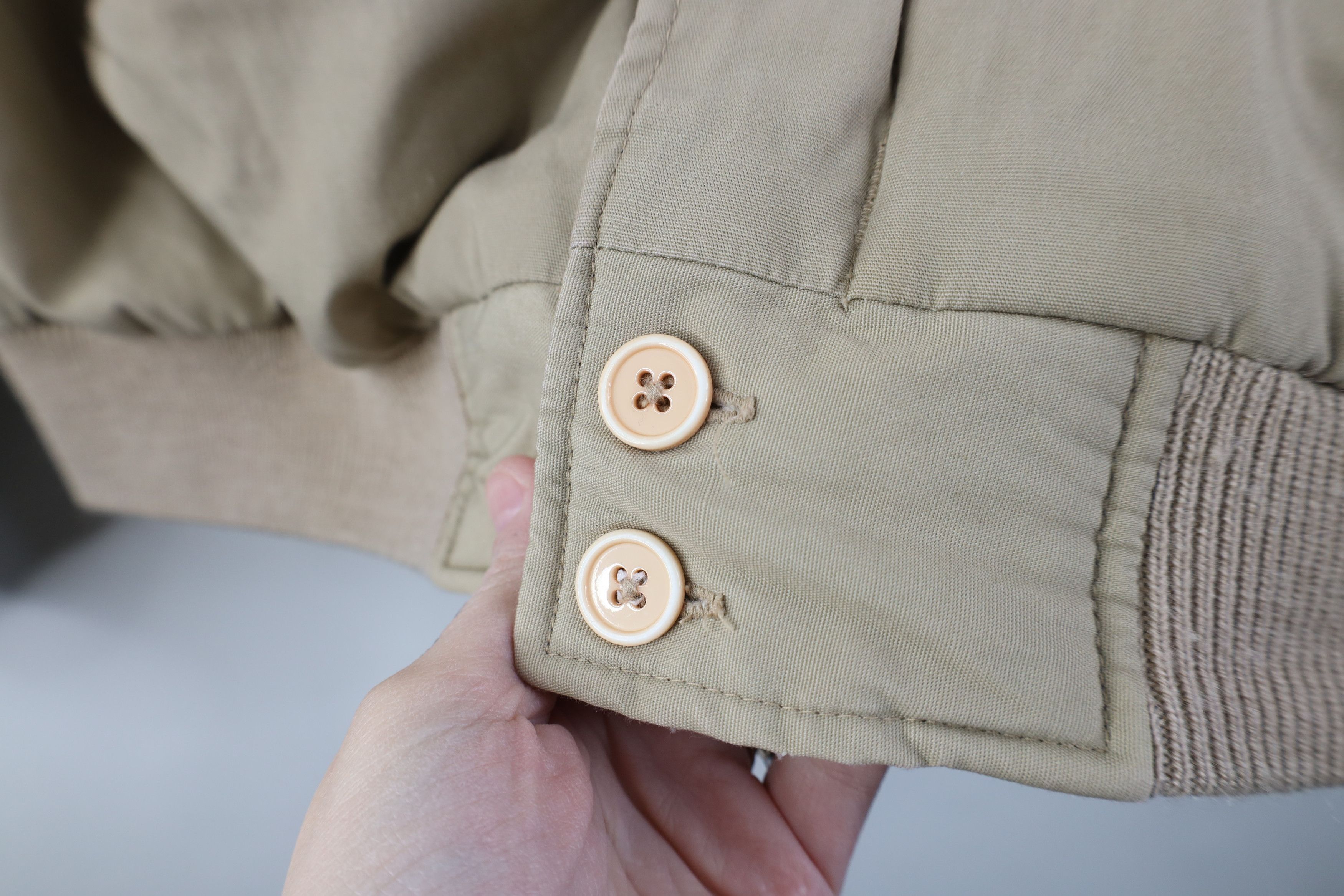 Vintage Vintage 90s Streetwear Catalina Bomber Jacket Beige Size US L / EU 52-54 / 3 - 5 Thumbnail