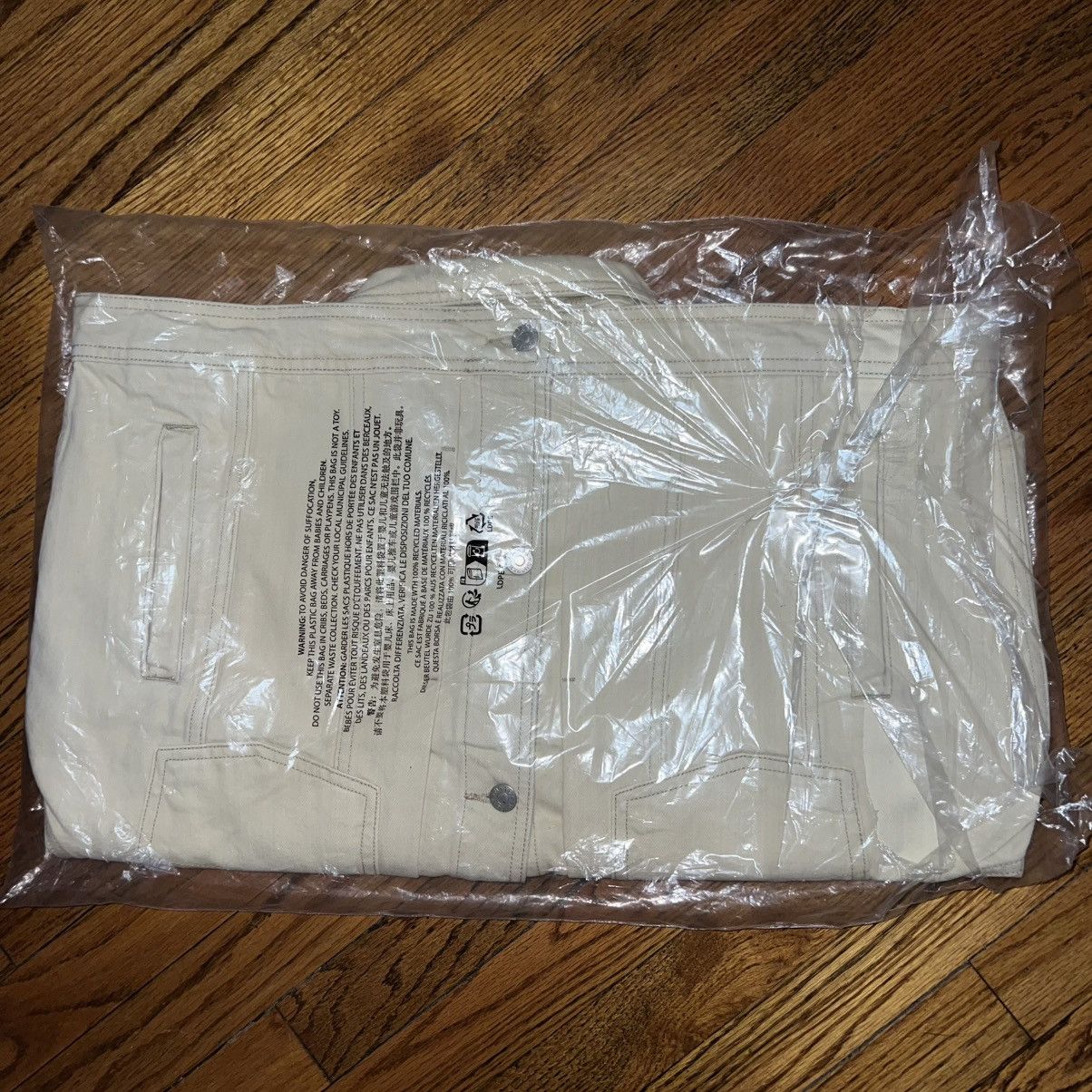 Supreme Supreme Marithe Girbaurd Denim Trucker Jacket Cream Size L Size US L / EU 52-54 / 3 - 7 Thumbnail