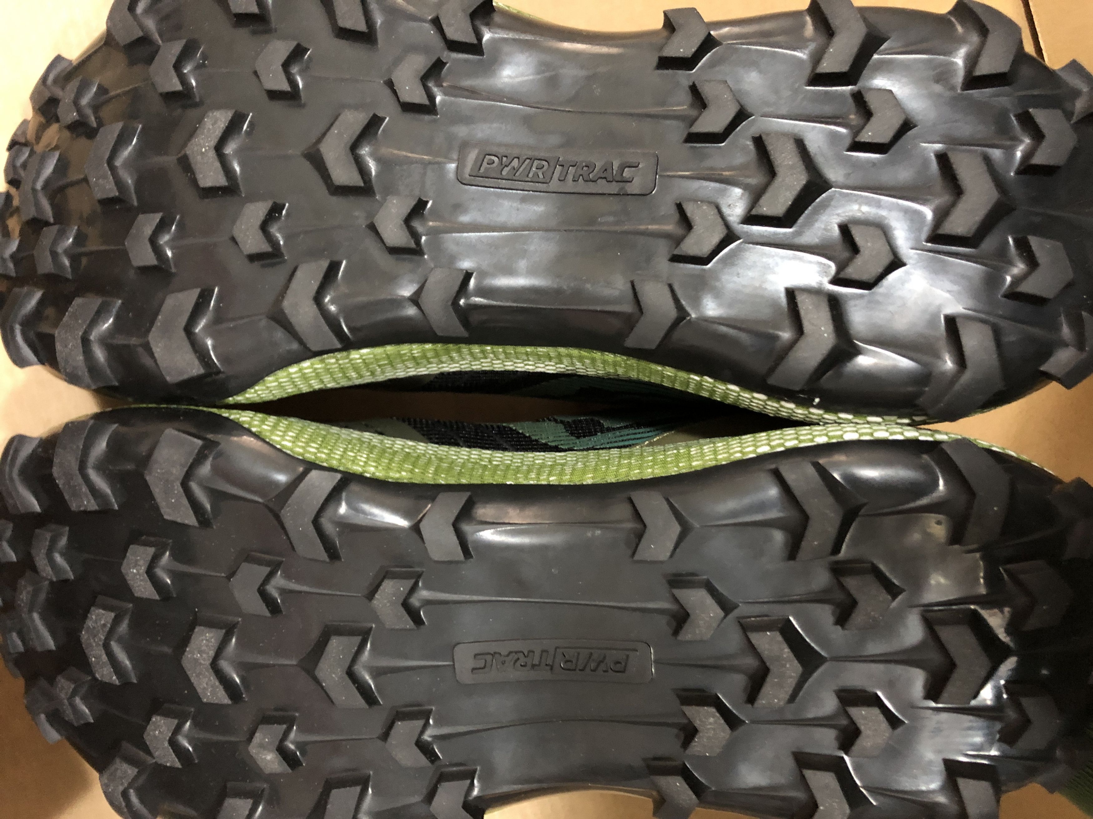 Saucony Endorphin Trail Olive/Black Size US 9 / EU 42 - 11 Thumbnail