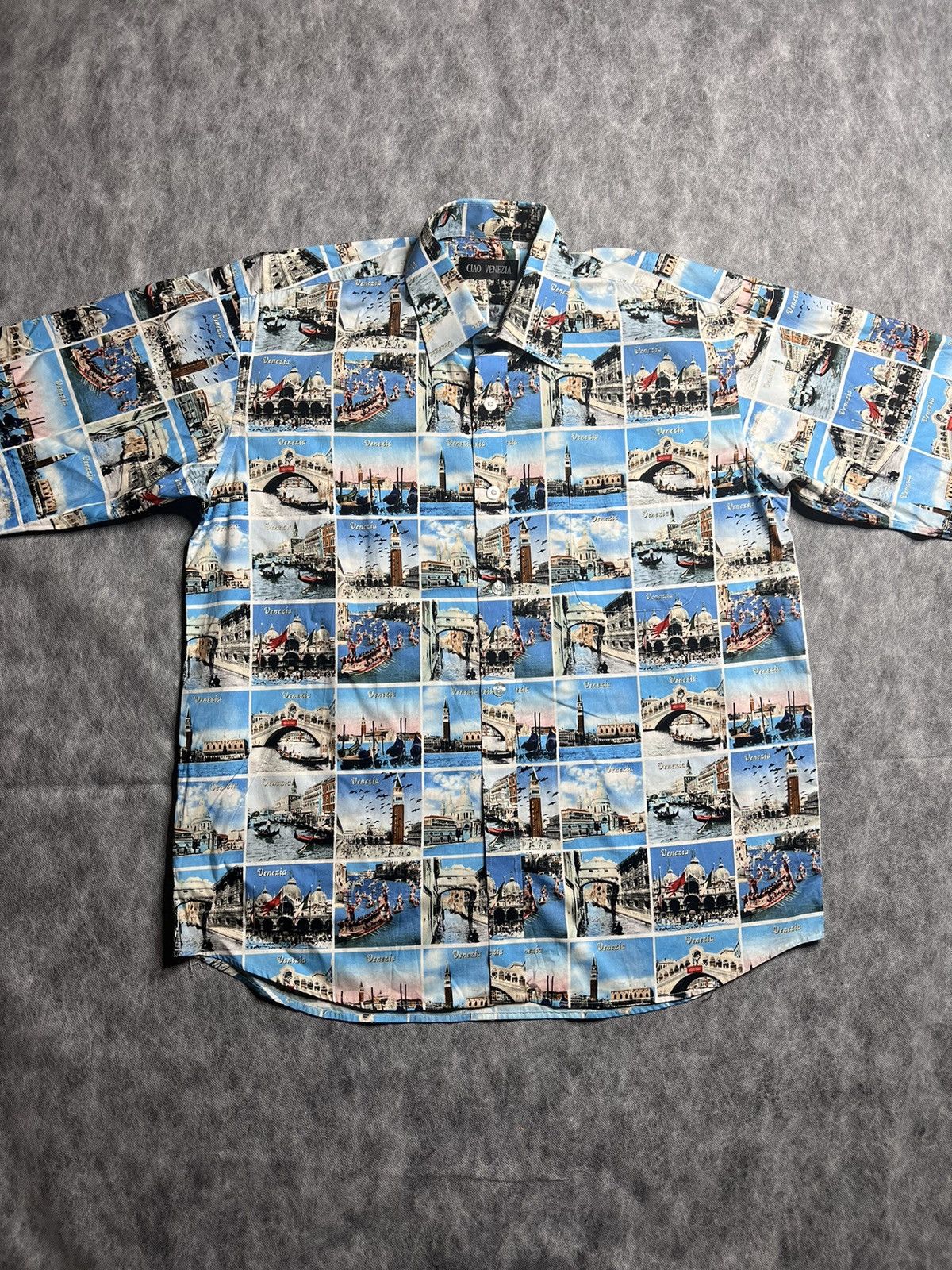 Vintage Ciao Venezia Palm Springs all over print button us Size US XL / EU 56 / 4 - 1 Thumbnail