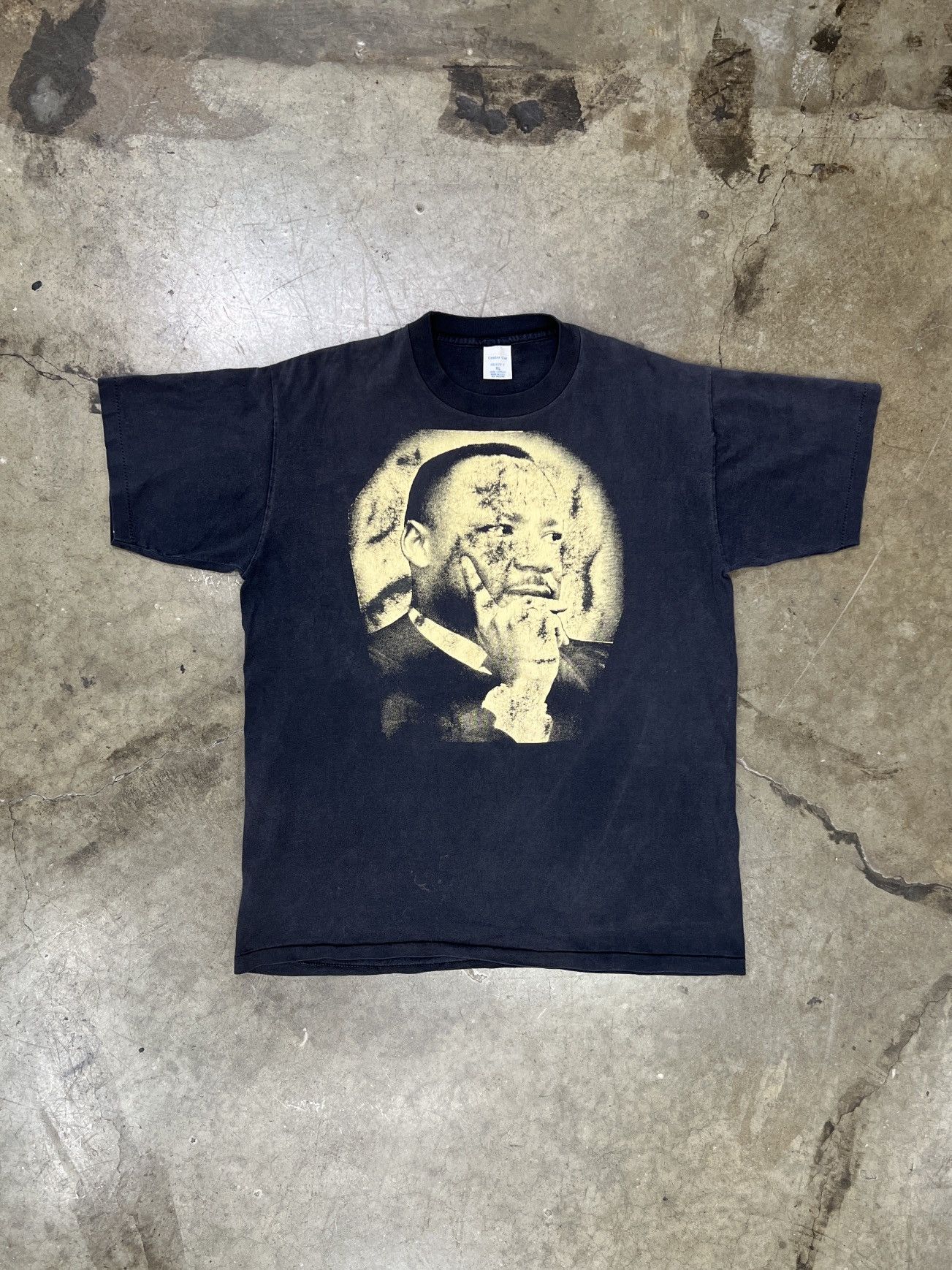 Vintage Vintage MLK Injustice Anywhere is a Threat to Justice Tee XL Size US XL / EU 56 / 4 - 2 Thumbnail