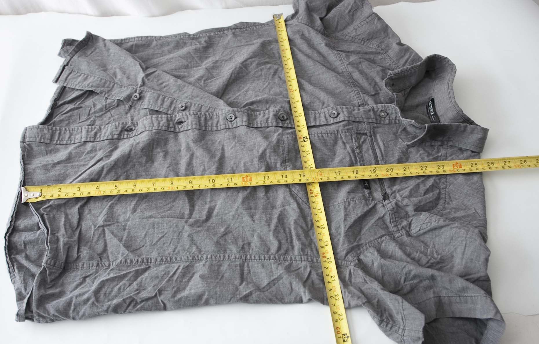 Arc'teryx Arcteryx Shirt Short Sleeve Size L Gray Size US L / EU 52-54 / 3 - 5 Thumbnail