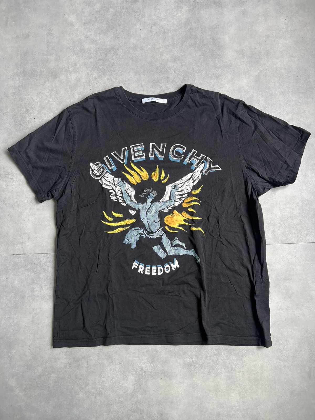 Givenchy Givenchy Freedom T-Shirt Size US L / EU 52-54 / 3 - 1 Thumbnail