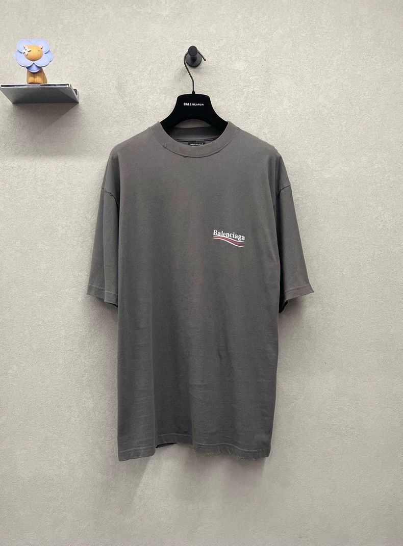 Balenciaga Balenciaga Gray Short Sleeve~ Size US XS / EU 42 / 0 - 1 Thumbnail