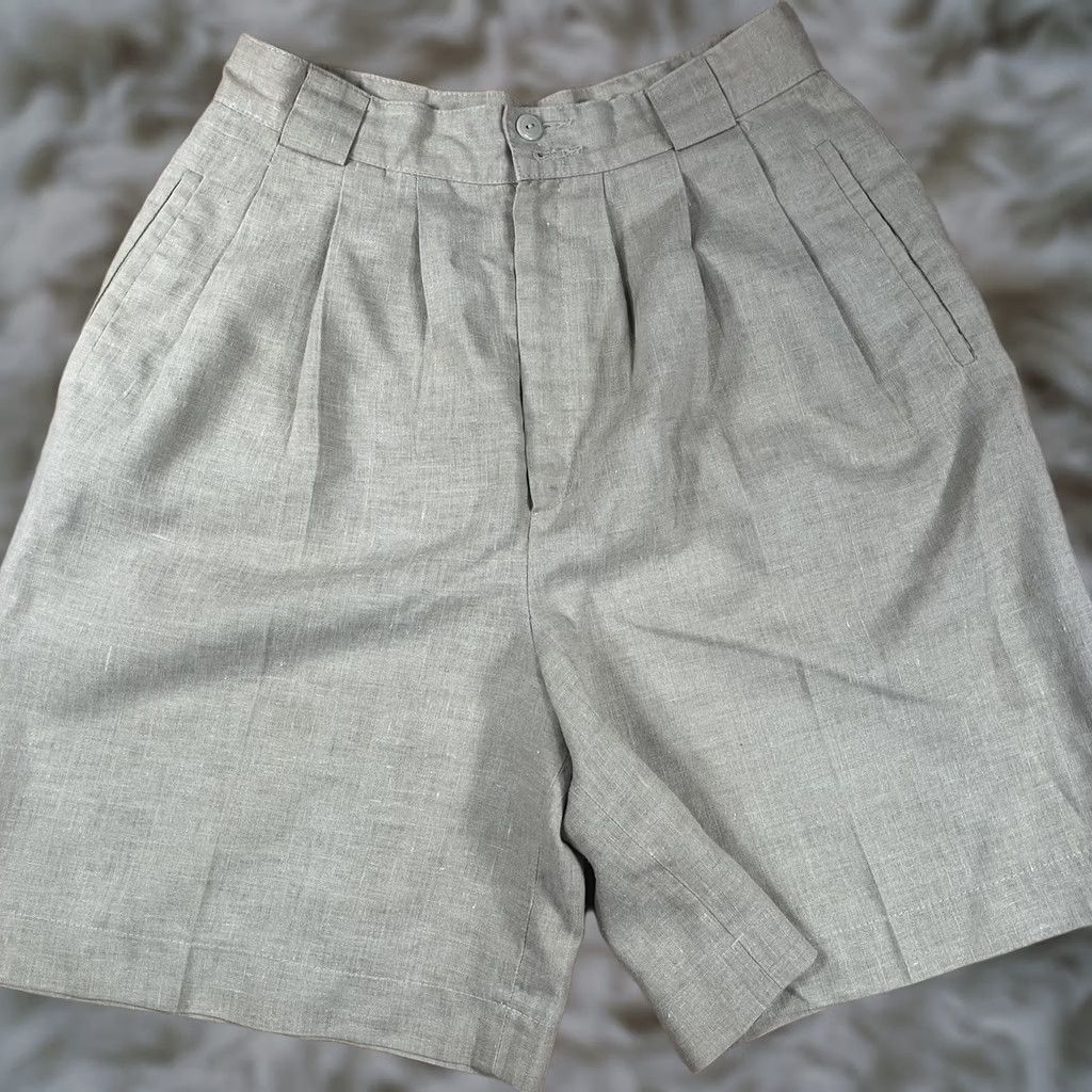 Vintage Giorgio Sant’ Angelo Shorts Womens Sz 10P Linen Blend Khaki Chino Slacks Pants Flat Front Pockets Casual History: 90s? (not applicable) Size 32" / US 10 / IT 46 - 1 Thumbnail