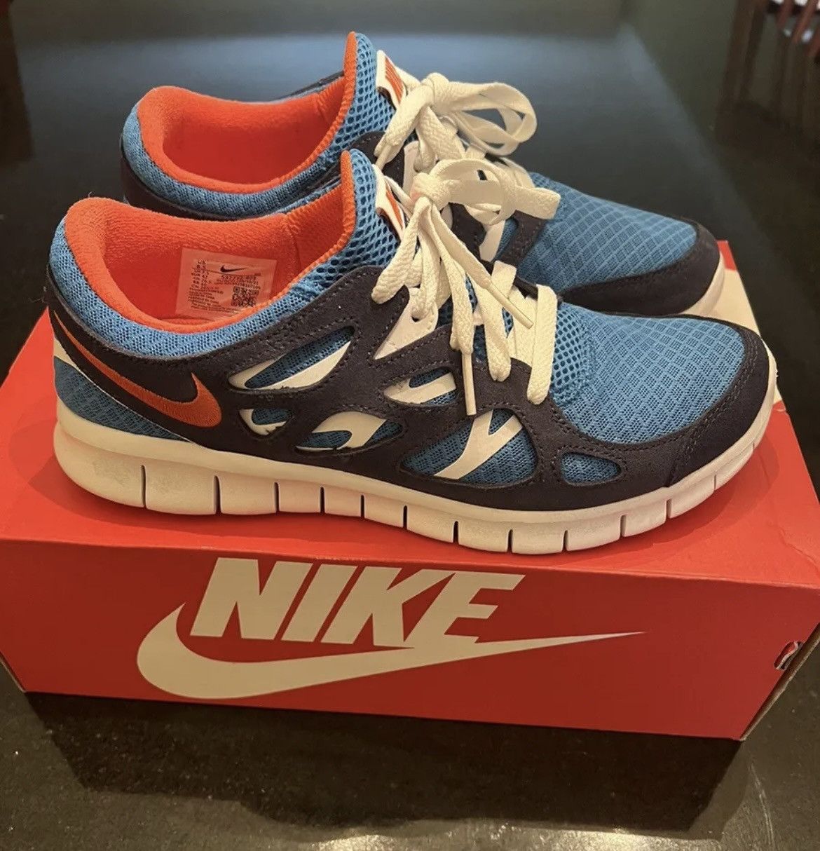 image of Nike Free Run 2 Size 8.5 Shoes in Blue, Men's