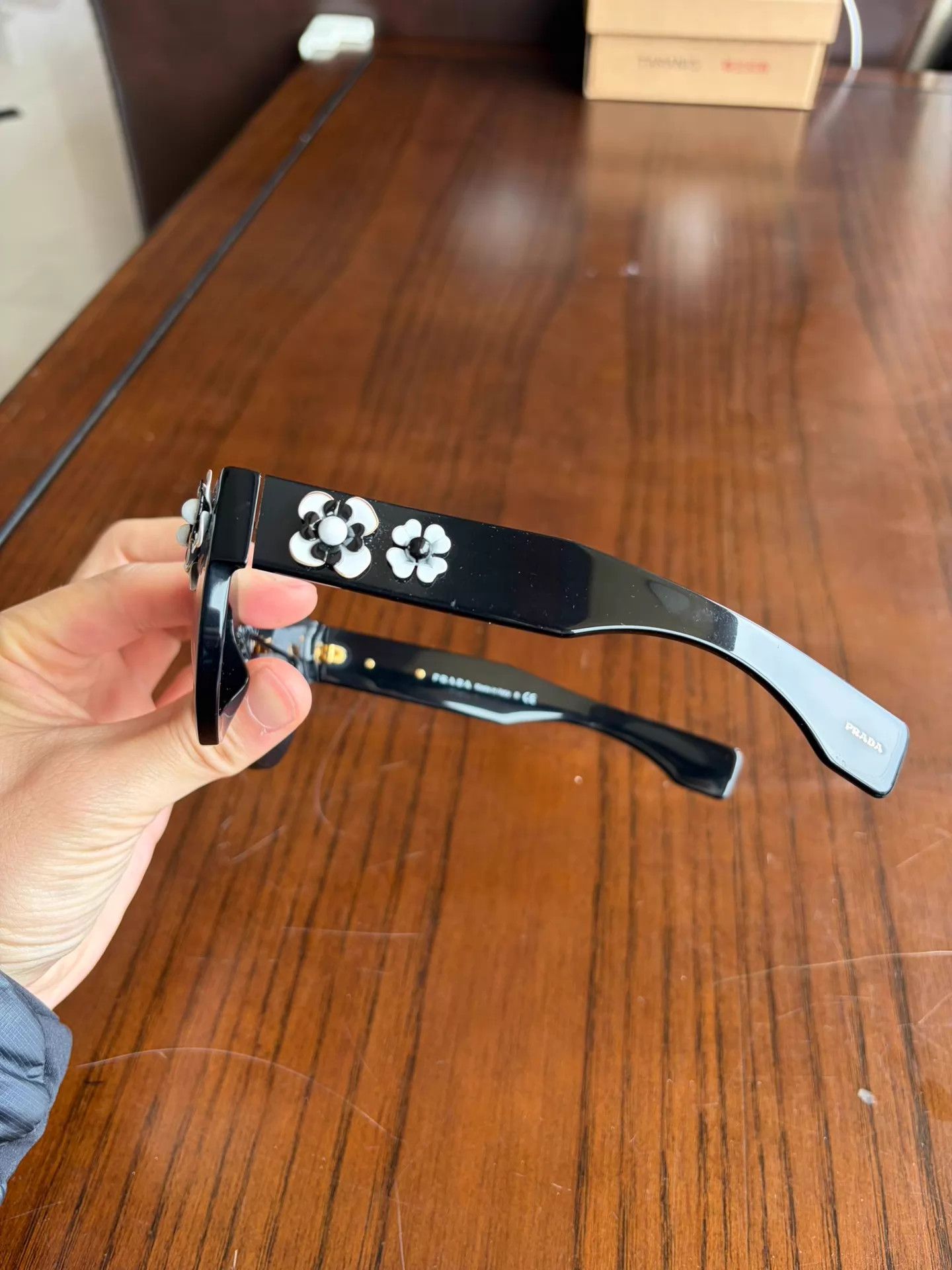 Prada PRADA Floral Sunglasses Black Size ONE SIZE - 4 Thumbnail