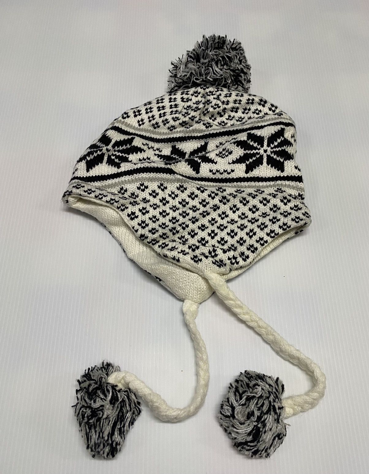 Japanese Brand × Vintage Unknown Earflap Beanie Hat Size ONE SIZE - 1 Thumbnail