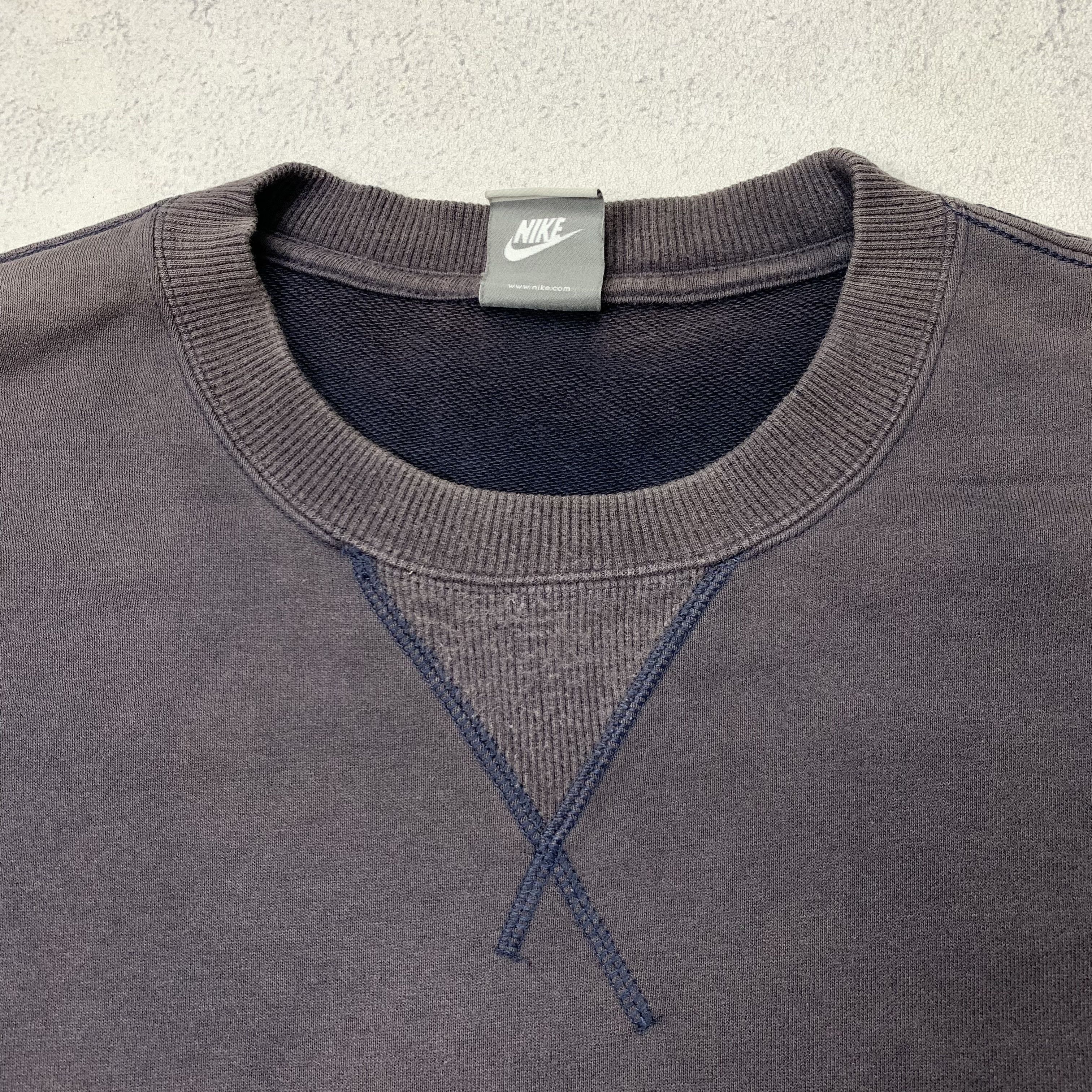Vintage Nike 2007 Sun Faded Sweatshirt Crewneck