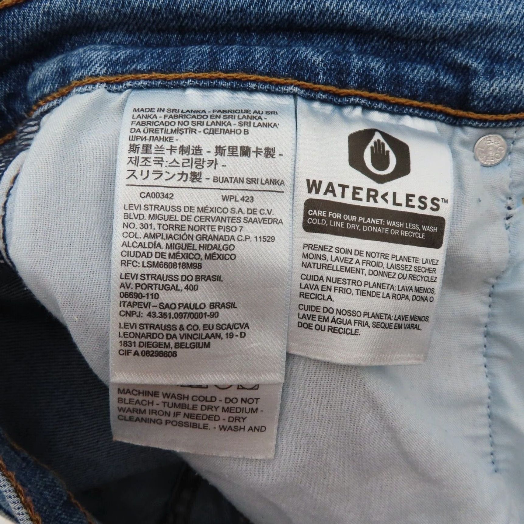 Levi's VINTAGE Levi's Ribcage Straight Jeans Women 30 Medium Blue Denim 5-Pocket Button Fly Rise High 90s Size 30" / US 8 / IT 44 - 7 Thumbnail
