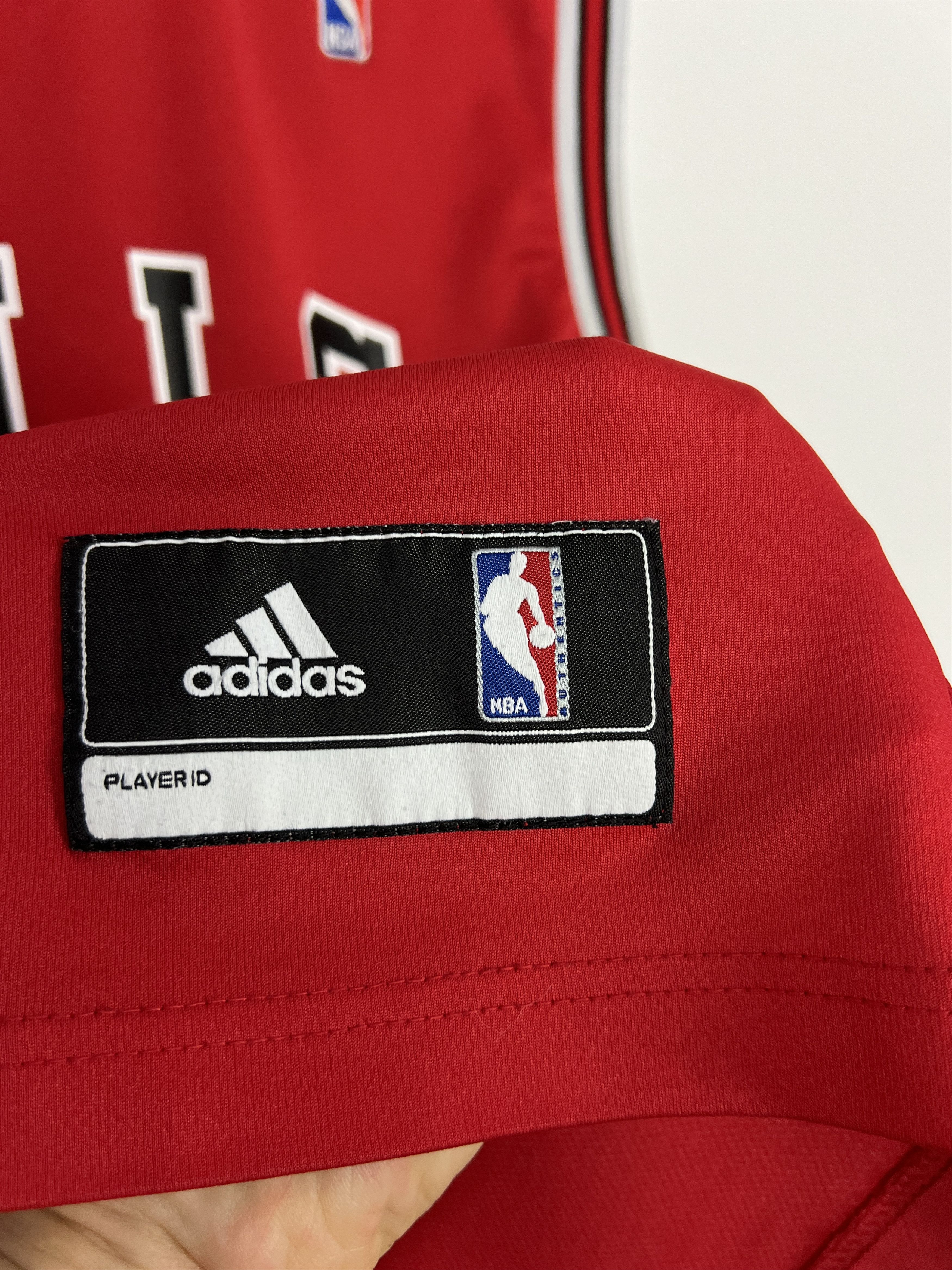 Adidas Vintage Chicago Bulls Derrick Rose NBA Jersey Trikot Shirt Size US M / EU 48-50 / 2 - 4 Thumbnail