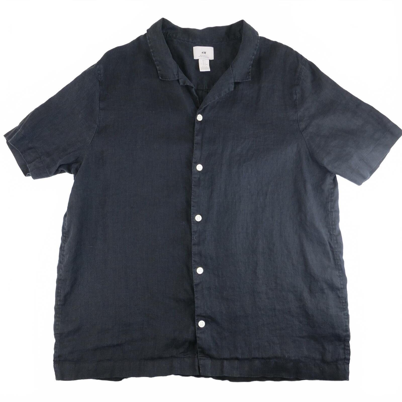 H&M H&M Regular Fit Black Short Sleeve Button-Up Shirt Size L Size US L / EU 52-54 / 3 - 1 Thumbnail
