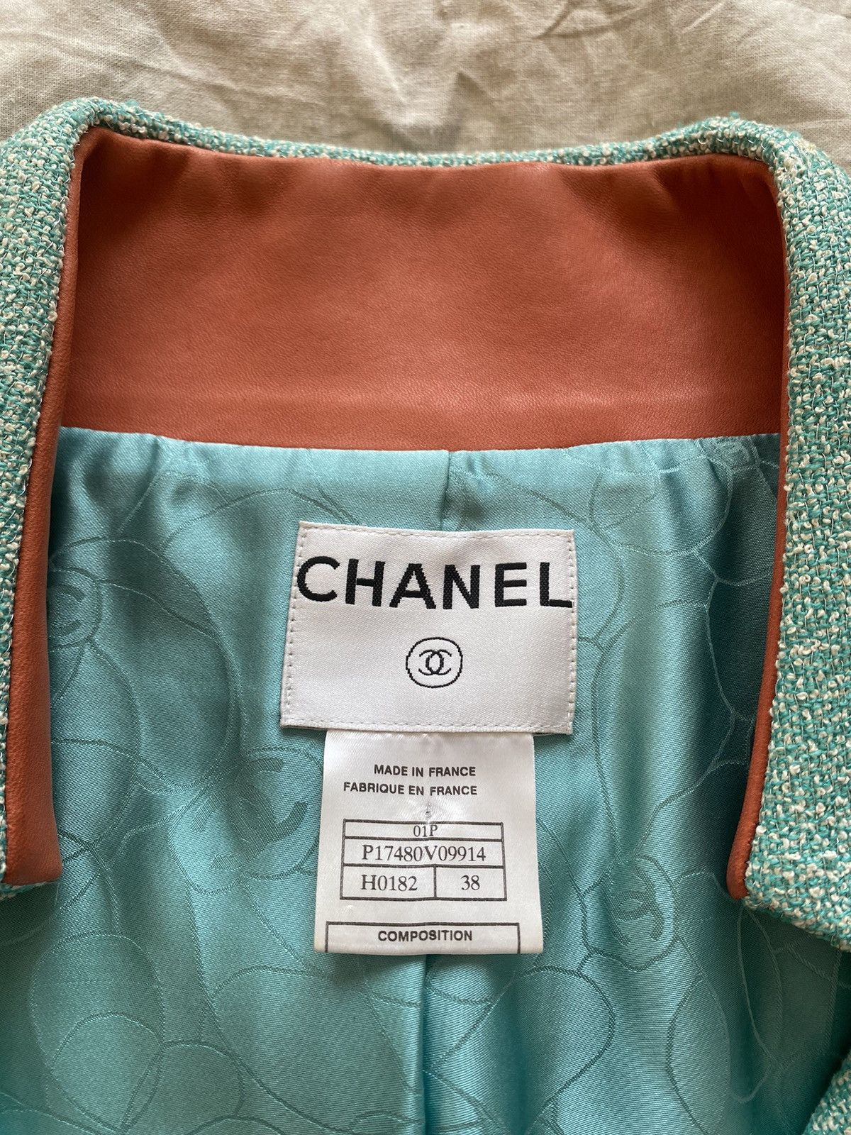 Chanel Vintage CHANEL Pre-Loved Teal Tweed Collared Zip Jacket Size S / US 4 / IT 40 - 2 Thumbnail