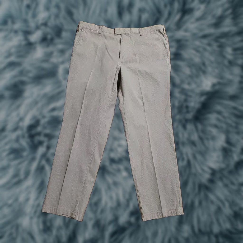 Dockers DOCKERS Pants Flat Front Classic Fit Cotton 42 X 32 Beige Men Pants 42 Inseam 32 Flat Front Chino Casual Size US 42 / EU 58 - 1 Thumbnail