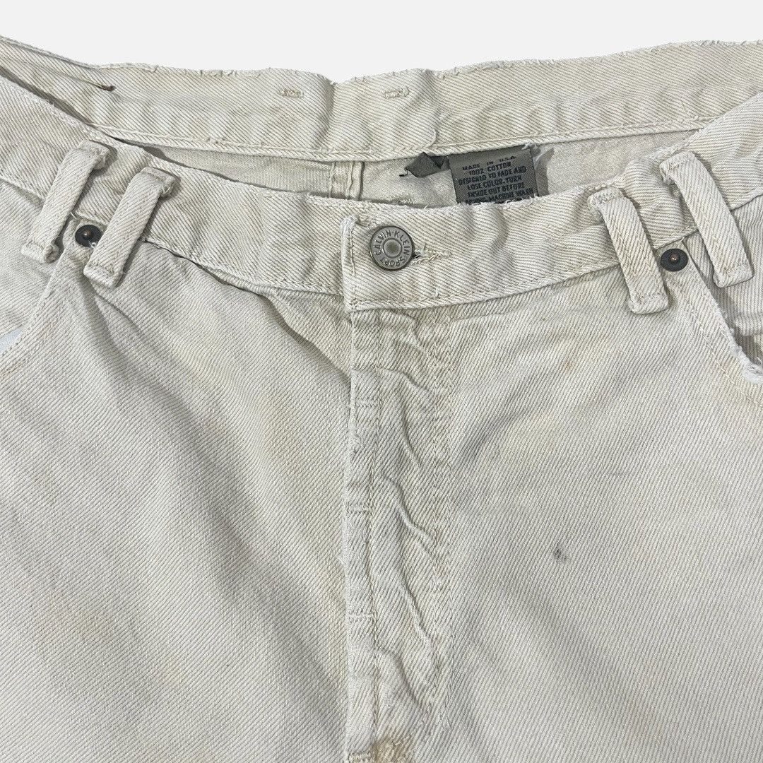 Calvin Klein Vintage 90s Calvin Klein Cream Denim Jeans Jorts Size US 36 / EU 52 - 9 Thumbnail