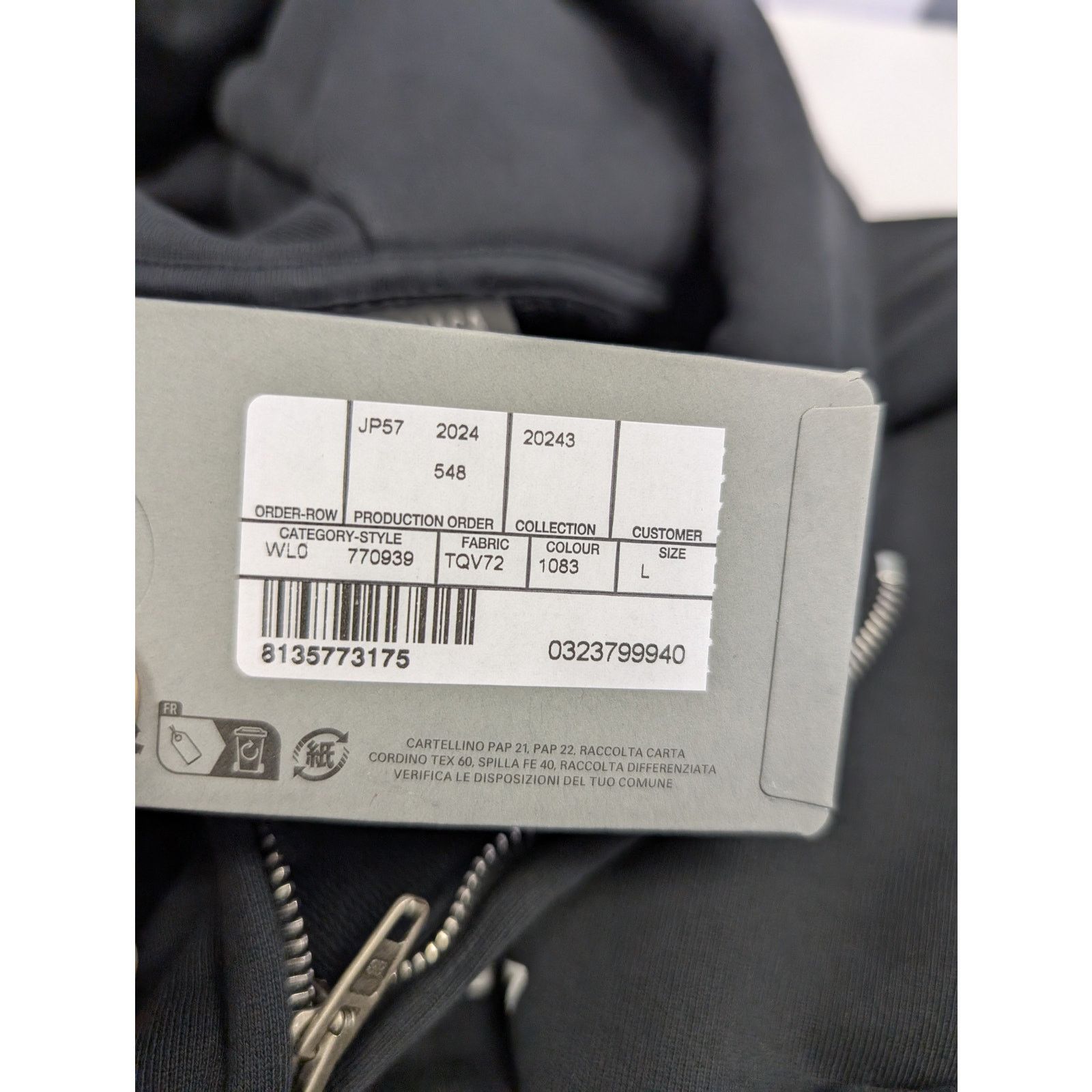 Balenciaga o1rshd1 Need for Speed Tape Fit Zip-up Hoodie in Black Size US L / EU 52-54 / 3 - 21 Thumbnail