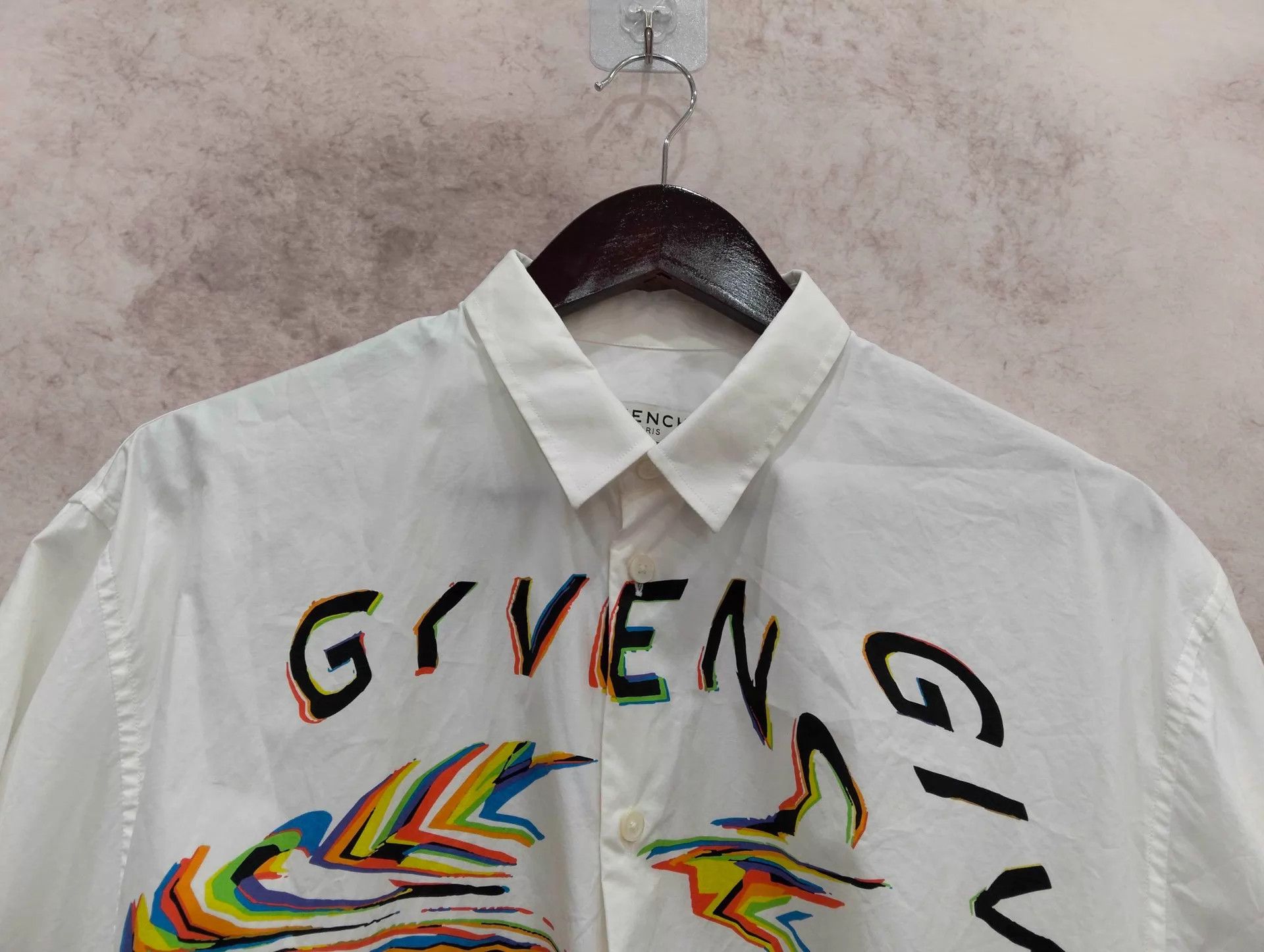 Givenchy Givenchy Graffiti Letter Short-Sleeve Shirt 40 M Size US M / EU 48-50 / 2 - 4 Thumbnail