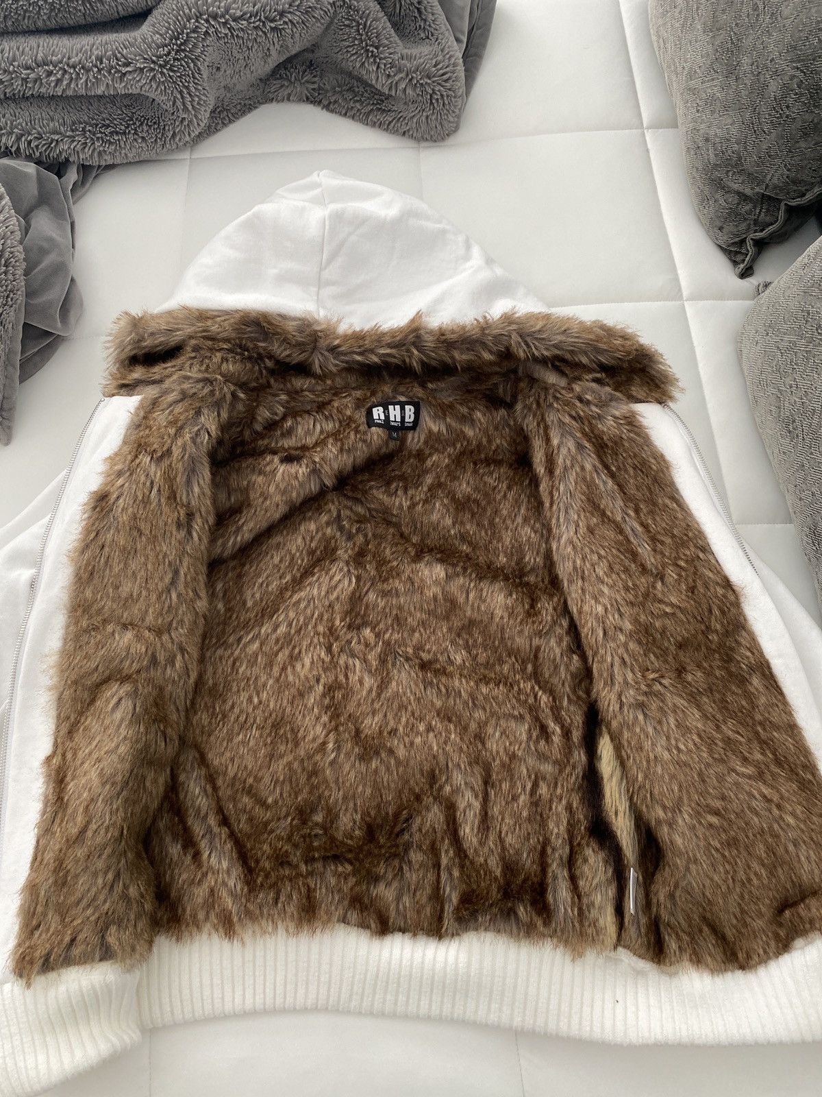 Other Rehab fur hoodie Size US M / EU 48-50 / 2 - 2 Thumbnail