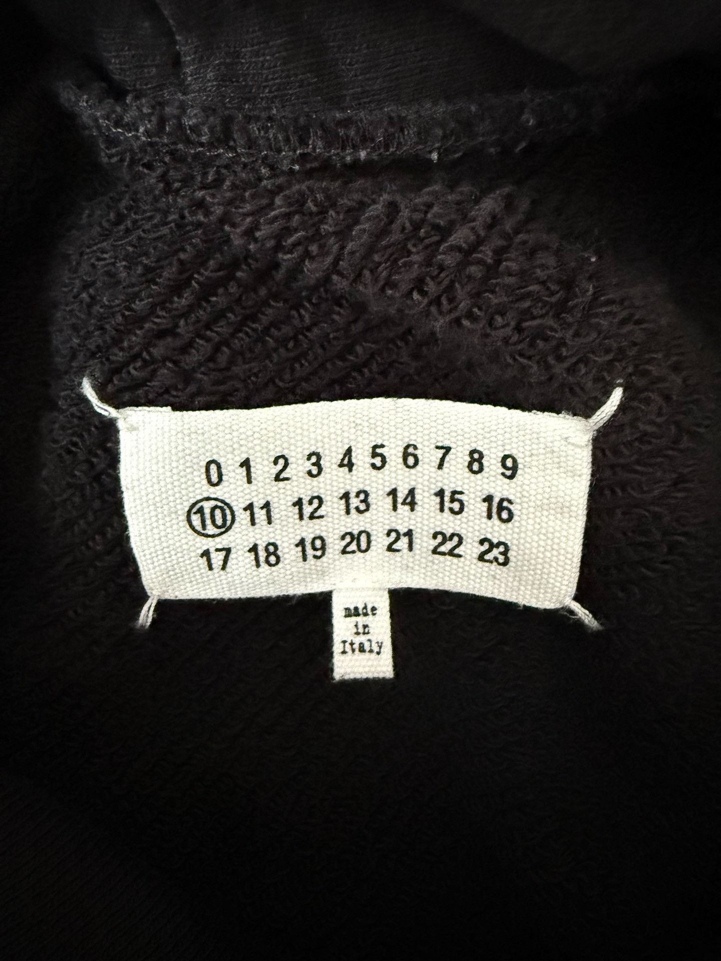 Maison Margiela Maison Margiela Inverted embroidered letter hoodie 2501-Nex Size US M / EU 48-50 / 2 - 3 Thumbnail