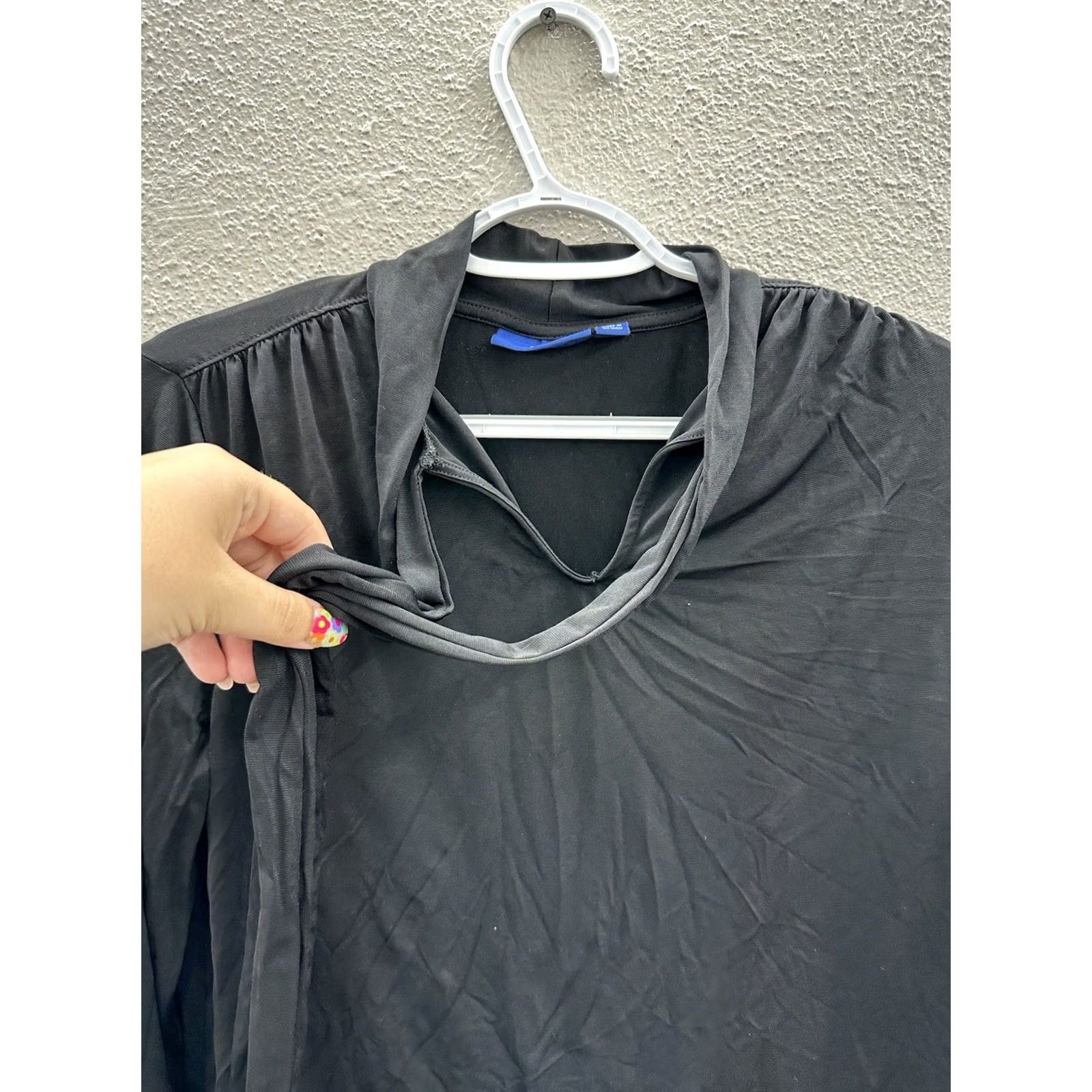Apt. 9 Apt. 9 Black Long Sleeve Bell Sleeve Shirt Large Womens Shirt Blouse Casual Knit Lightweight Regular N/A Size L / US 10 / IT 46 - 5 Thumbnail
