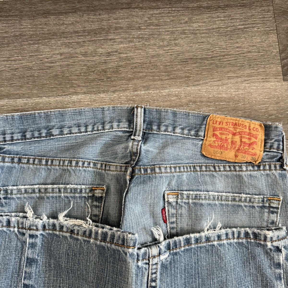Levi's × Vintage Crazy Vintage y2k Levi’s 559 boot cut faded & distressed jea Size US 30 / EU 46 - 4 Thumbnail