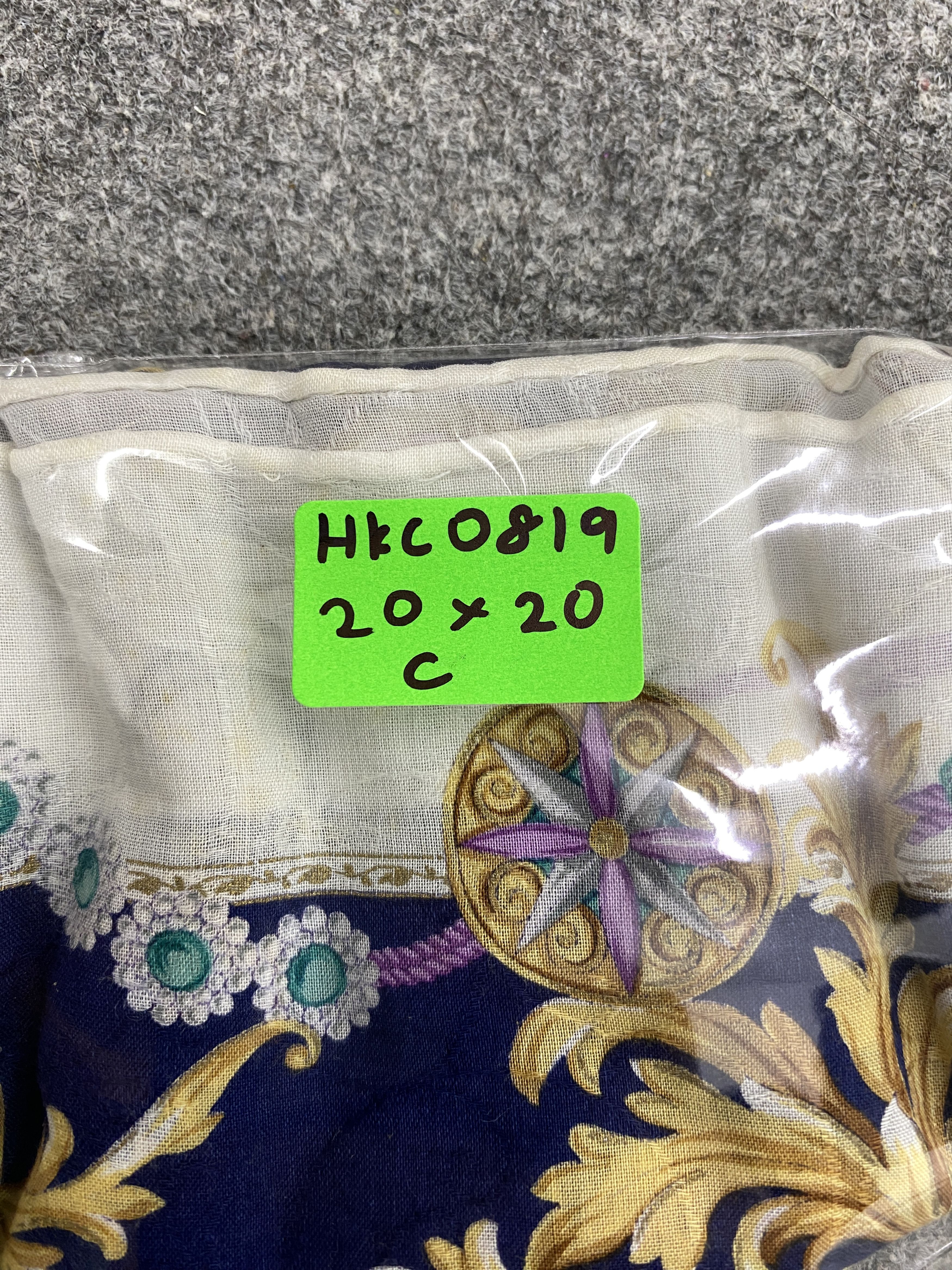 Celine VIntage Celine Handkerchief / Neckerchief / Bandana HKC0819 Size ONE SIZE - 7 Thumbnail