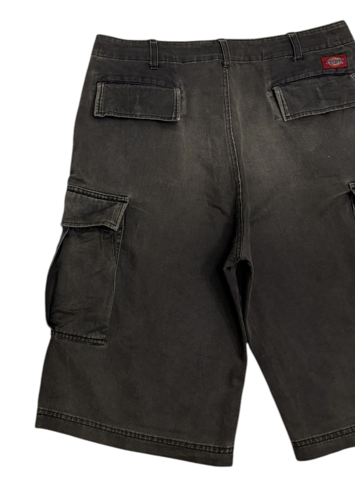 Dickies × Faded Glory × Japanese Brand Rare Vintage DICKIES Faded Grey Short Cargo Pants Size US 32 / EU 48 - 7 Thumbnail