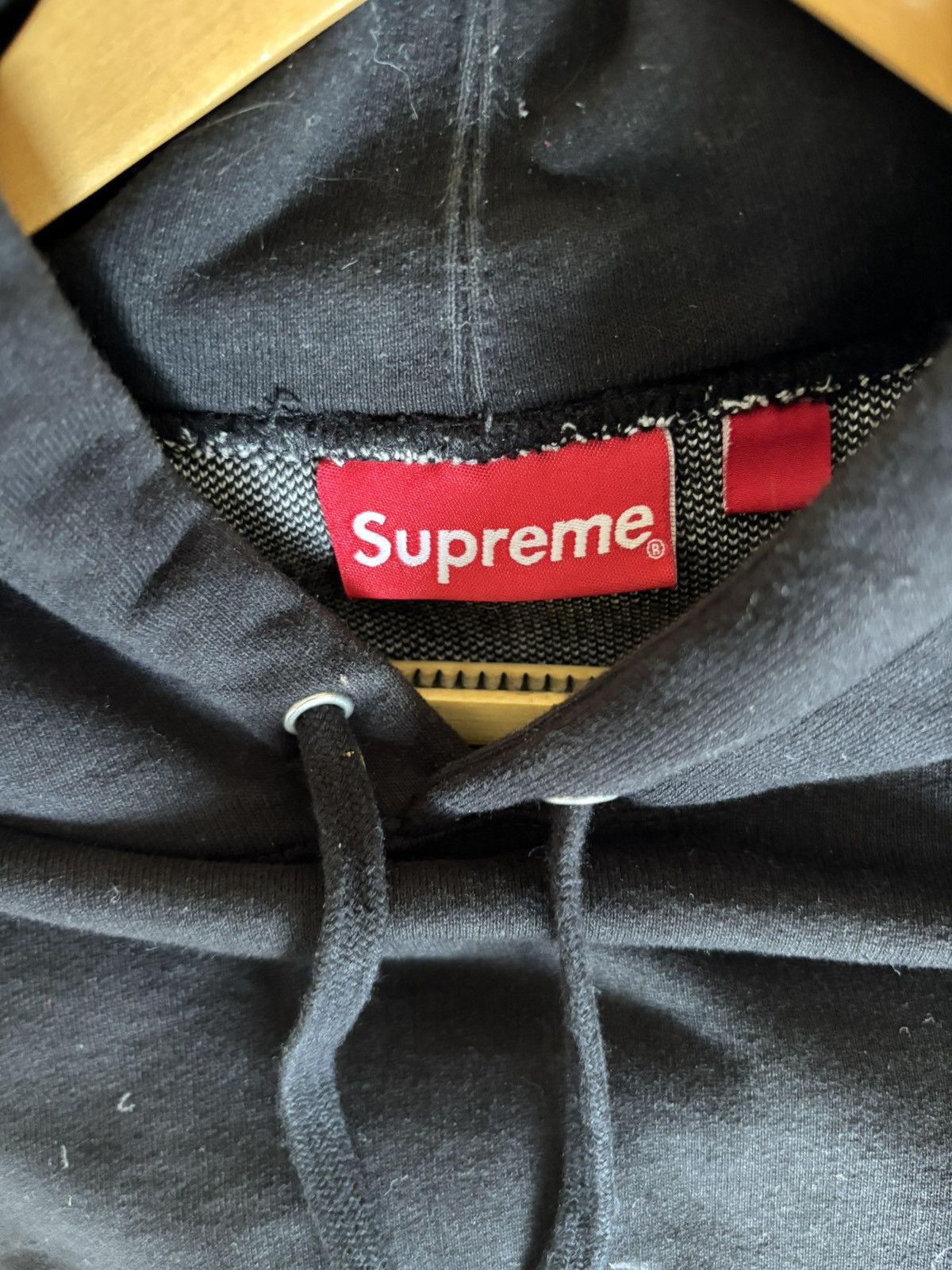 Supreme Black Supreme hoodie Size US M / EU 48-50 / 2 - 4 Thumbnail