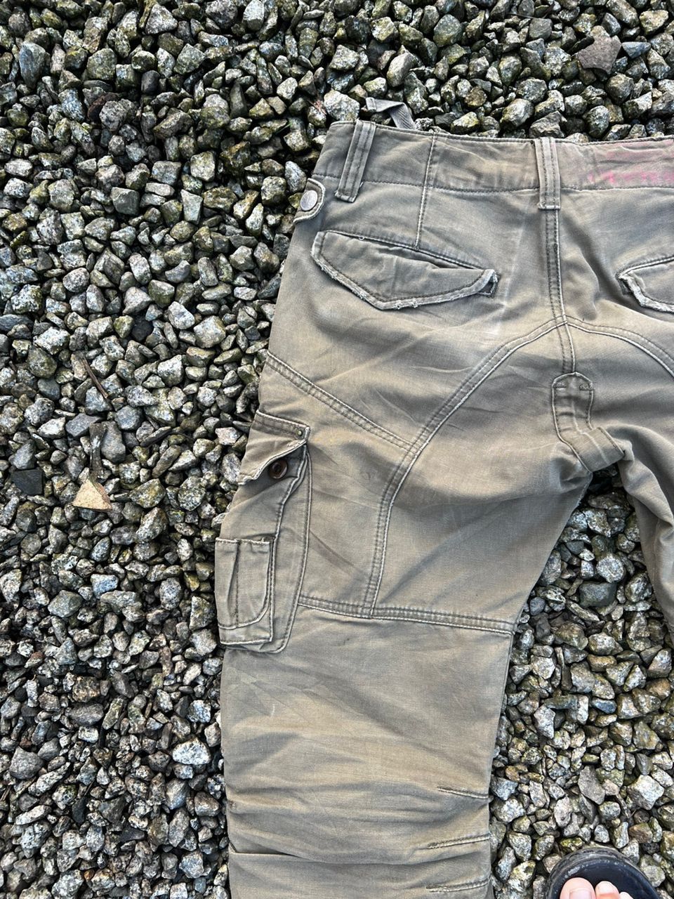 PPFM Japanese Brand PPFM Sunfaded Distress Cargo Pants Size US 34 / EU 50 - 13 Thumbnail