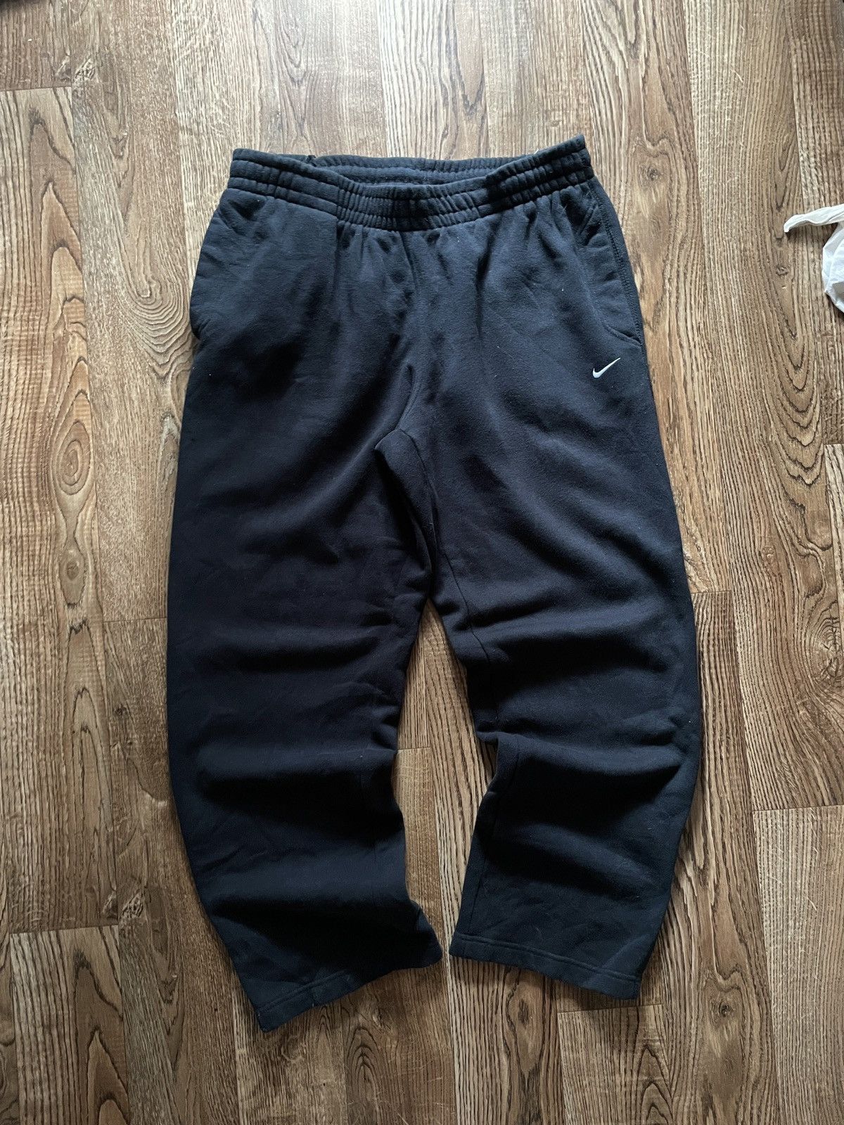 Nike Y2K Vintage Nike Track Pants Swoosh sweat pants Size US 32 / EU 48 - 1 Thumbnail