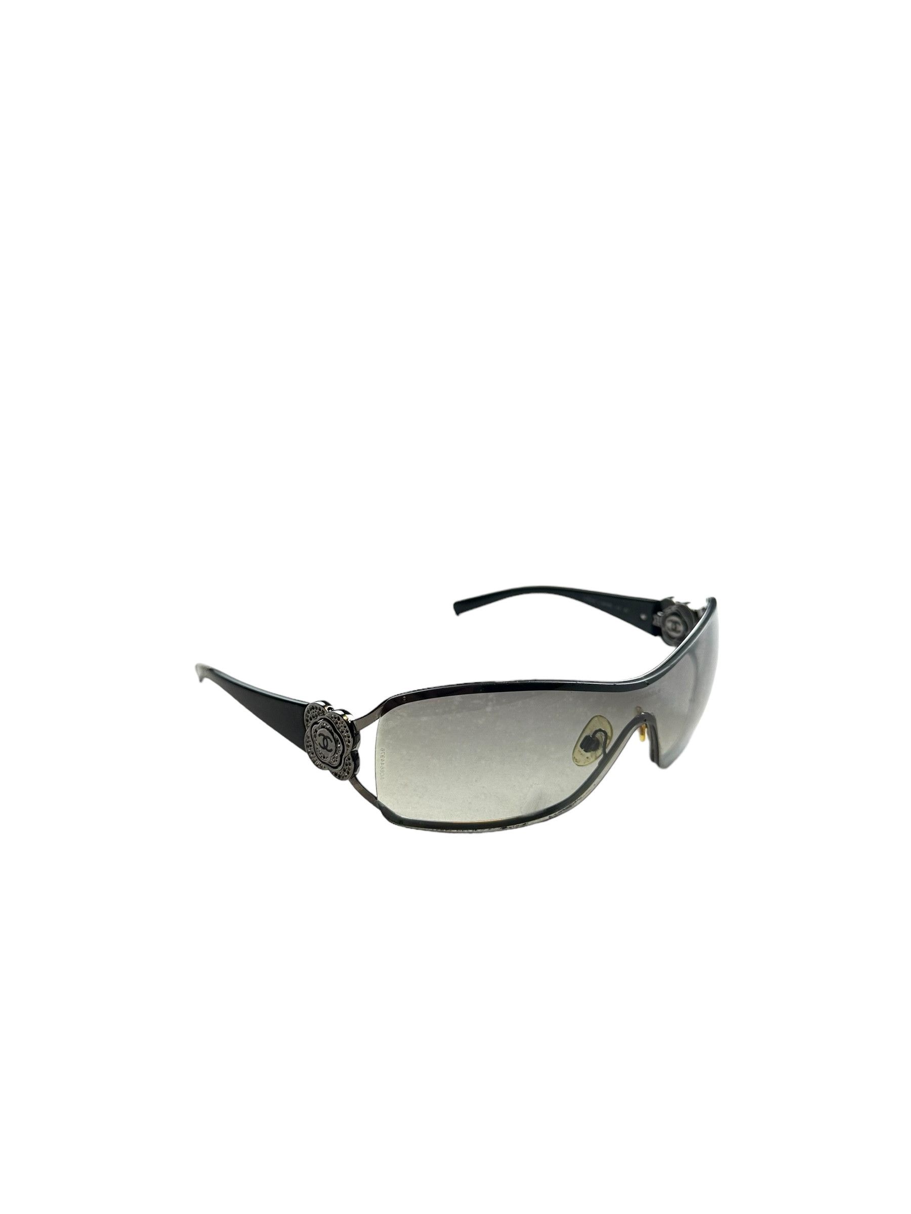 Chanel Chanel mask flowers swarovski sunglasses Size ONE SIZE - 2 Thumbnail