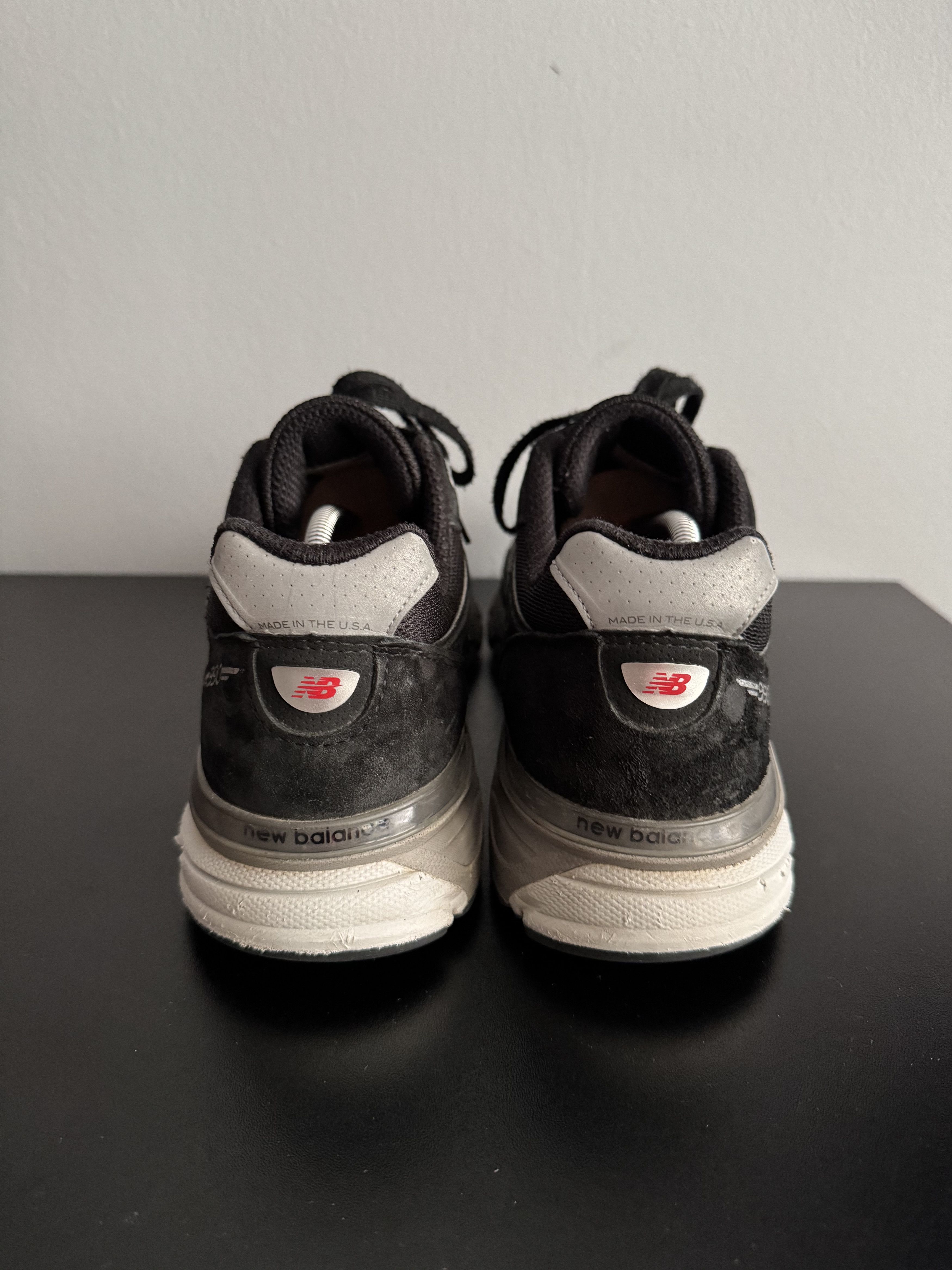 New Balance New Balance 990v4 Made in USA 2023 Black Silver 990 993 Size US 11.5 / EU 44-45 - 2 Thumbnail
