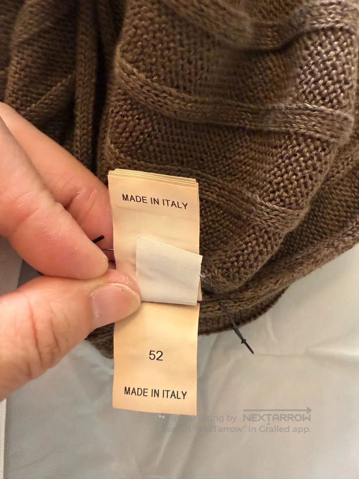 Brunello Cucinelli Brown Button-Front Ribbed Sweater Size L. Size US L / EU 52-54 / 3 - 6 Thumbnail