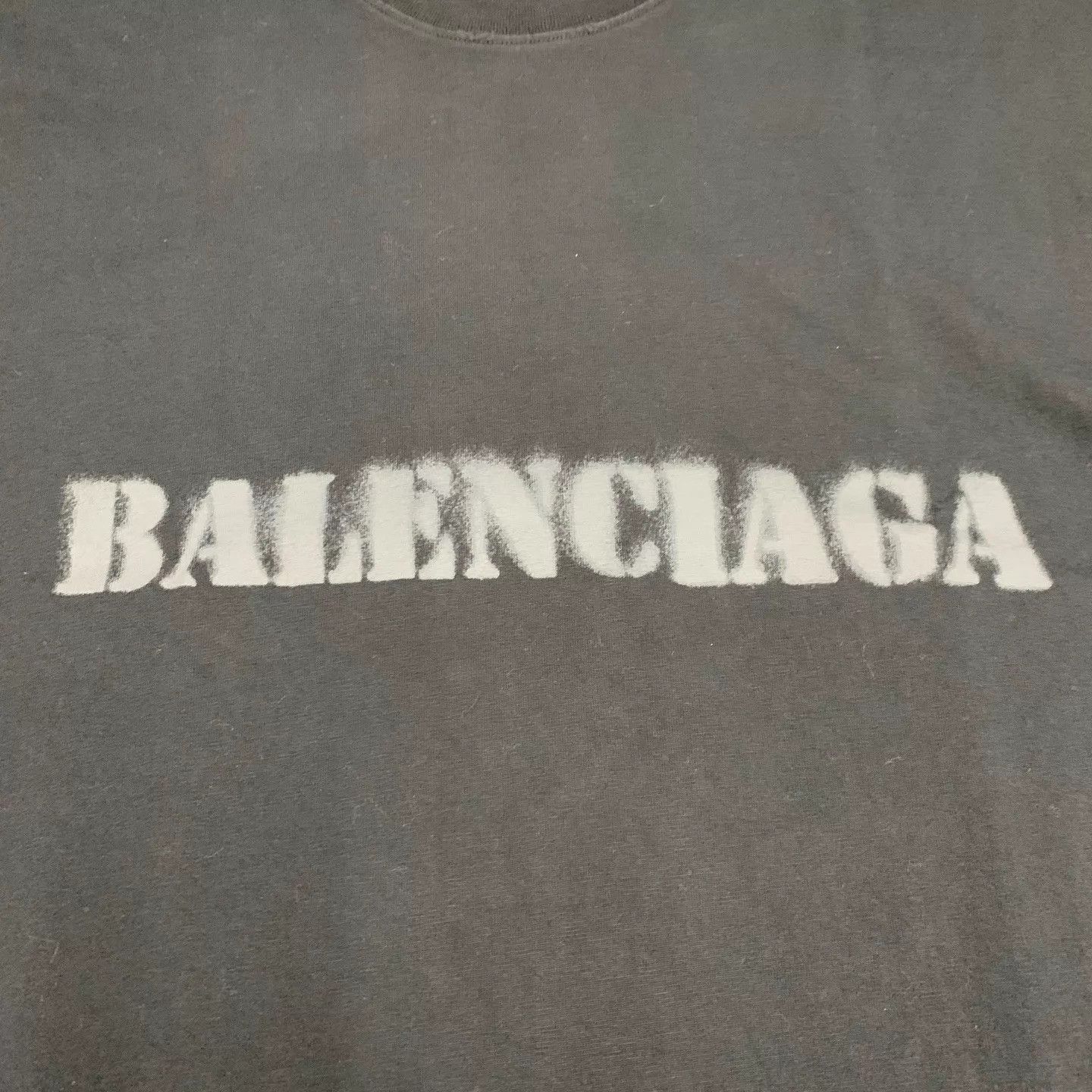 Balenciaga Balenciaga Distressed Faded Logo Black SS Tee S 95New Size US S / EU 44-46 / 1 - 8 Thumbnail